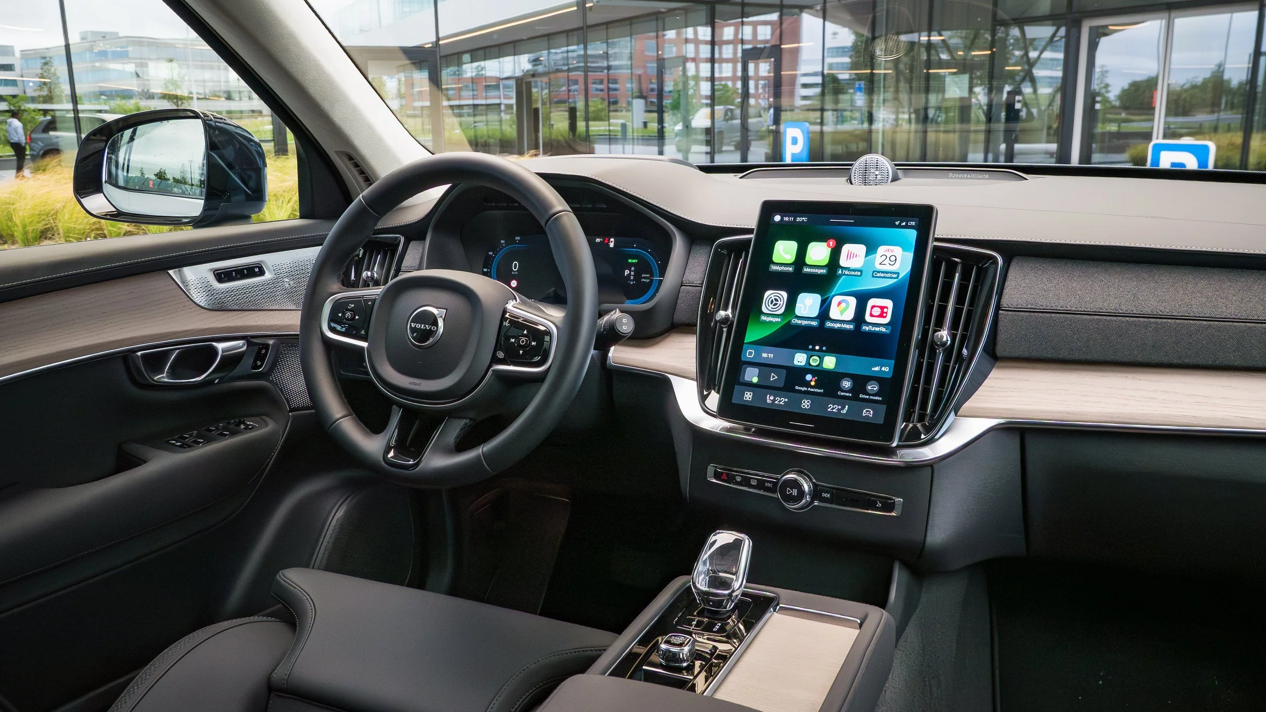 VOLVO_XC90-12.jpg
