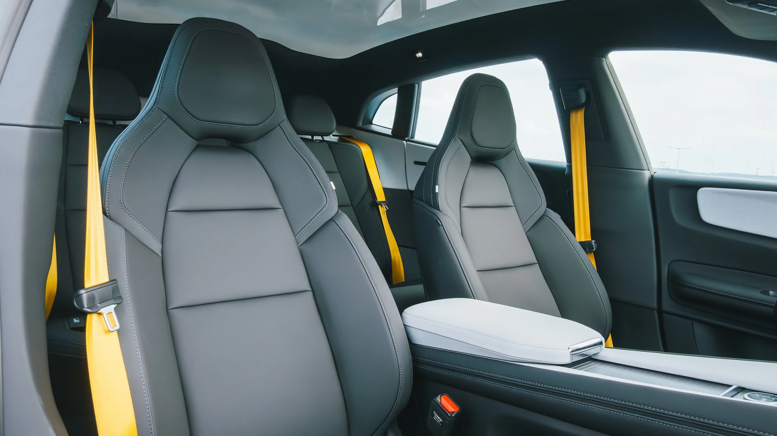 POLESTAR_4-21.jpg