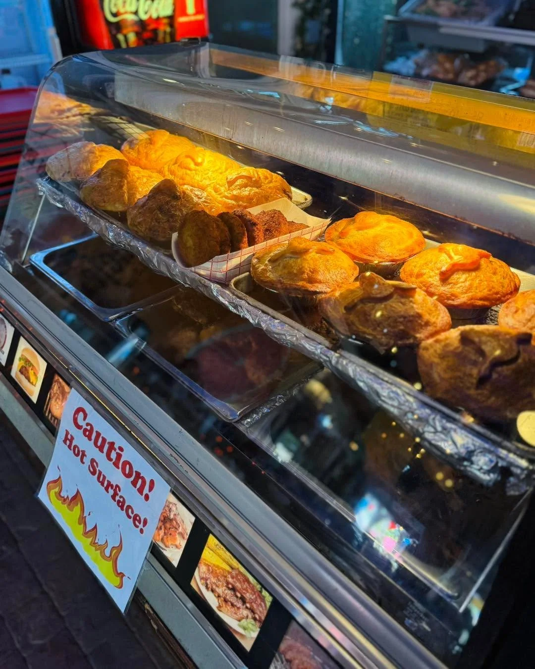 Sweet treats, cozy eats, and live beats 🎶🍂
This is the last weekend of Fall Festival! Come grab a pot pie, save room for dessert, and soak in the fall vibes while they last! Doors open at 12PM! 🥧🍰🍁 
#PumpkinSeason #octobervibes #livemusic #live