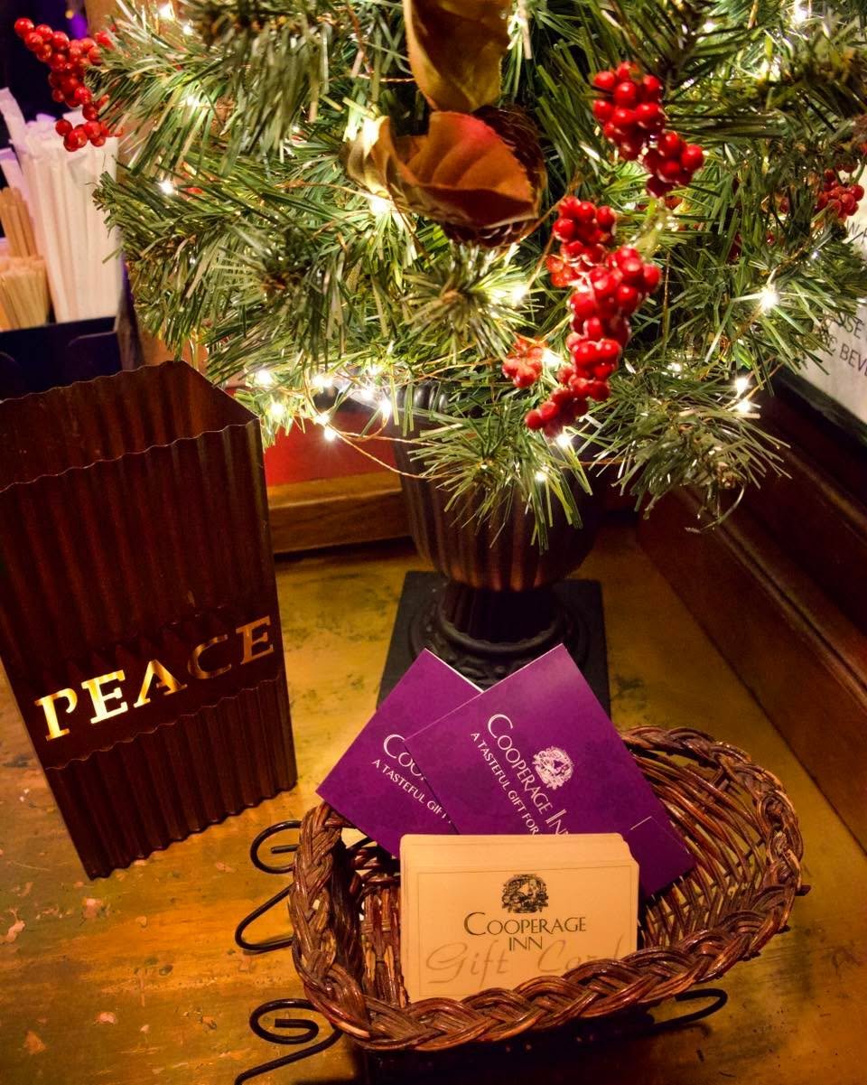 ⏳THE CLOCK IS TICKING! Pop in, grab a gift card, and get back to your festivities! It&rsquo;s the ultimate last-minute win for the person who&rsquo;s hard to buy for 🤷

#lastminutegifts #giftideas #giftcard #happyholidays #holidayseason