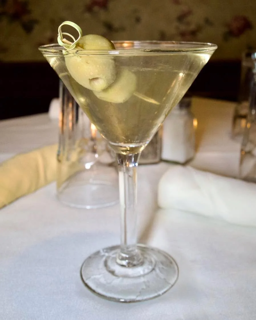 A midweek martini is code for &ldquo;it&rsquo;s almost Friday&rdquo; and your weekend reservation is patiently waiting 🍸