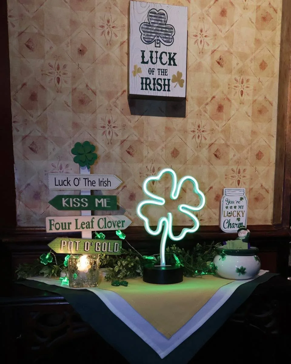 Serving up St. Patrick&rsquo;s Day vibes you can&rsquo;t miss ☘️ Festive decor, shamrocks everywhere, and a corned beef and cabbage dinner 🍽️ 

ST. PATRICK&rsquo;S SPECIALS THIS WEEK:
Corned Beef &amp; Cabbage Pot Pie
Corned Beef &amp; Cabbage Dinne