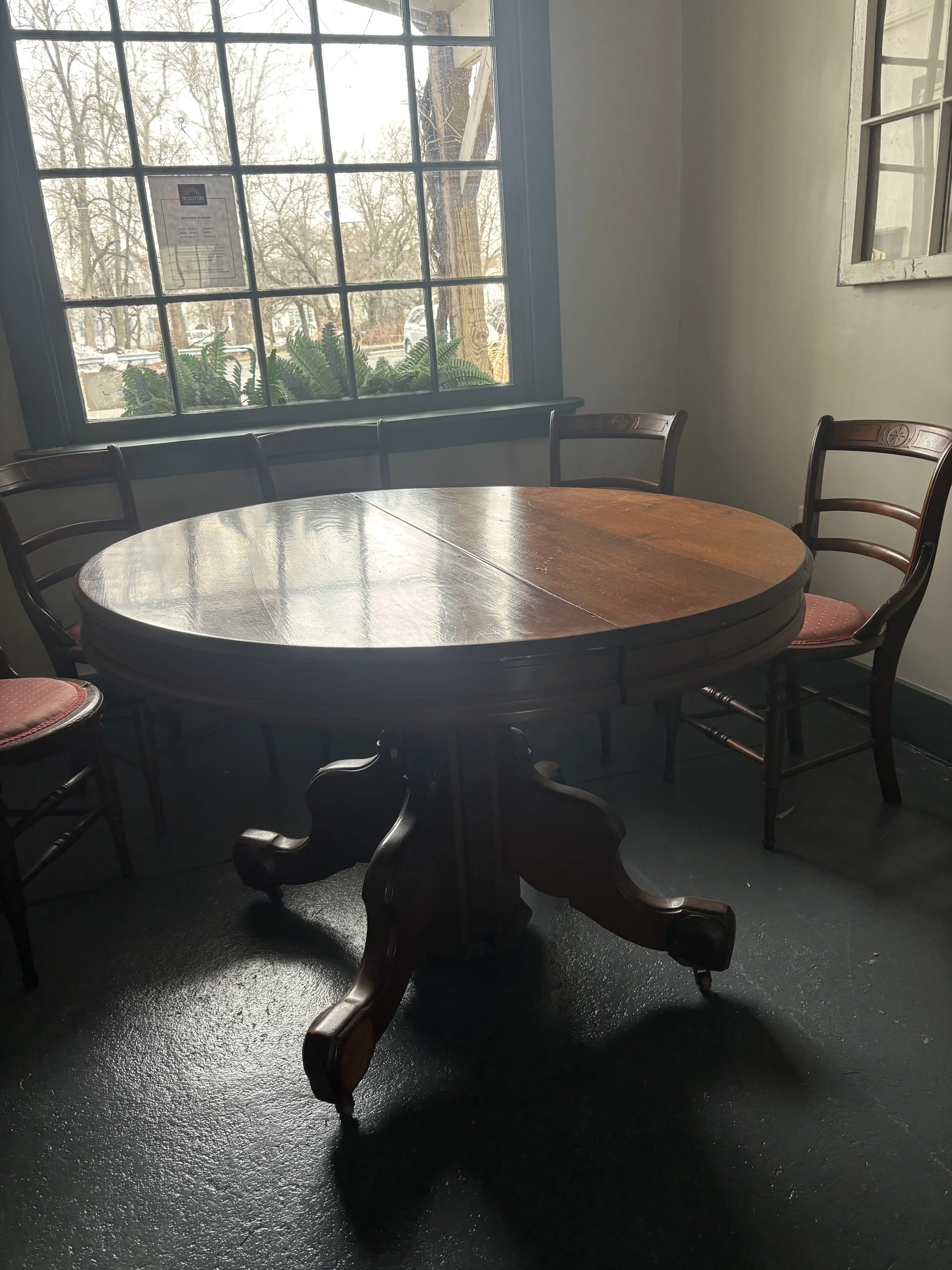 vintage dining table.jpeg