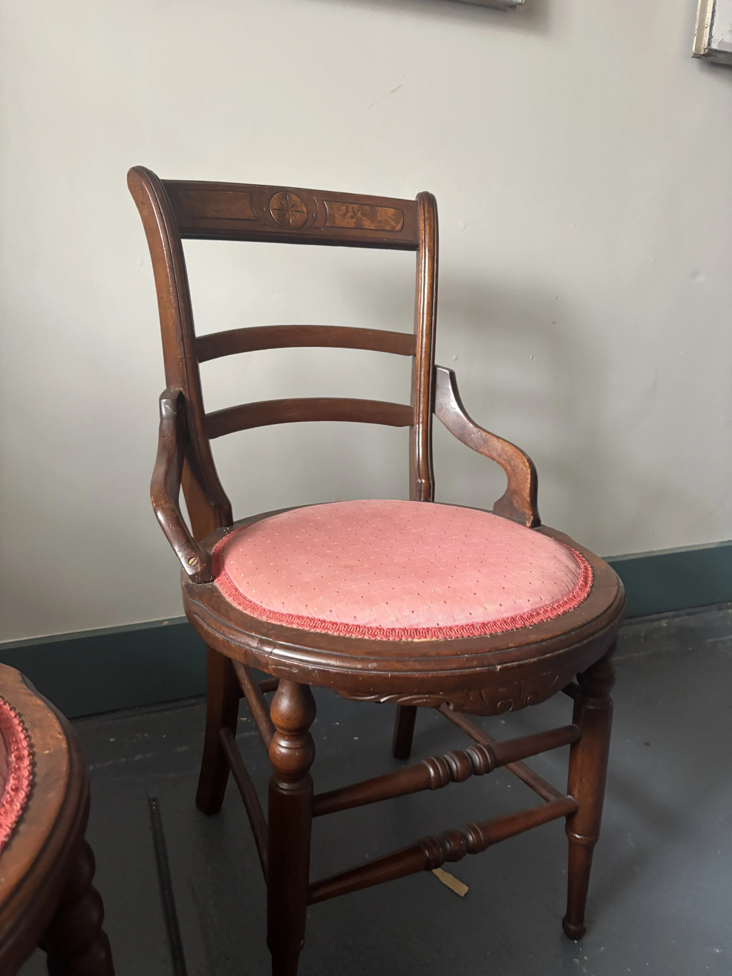 vintage dining chair.jpeg