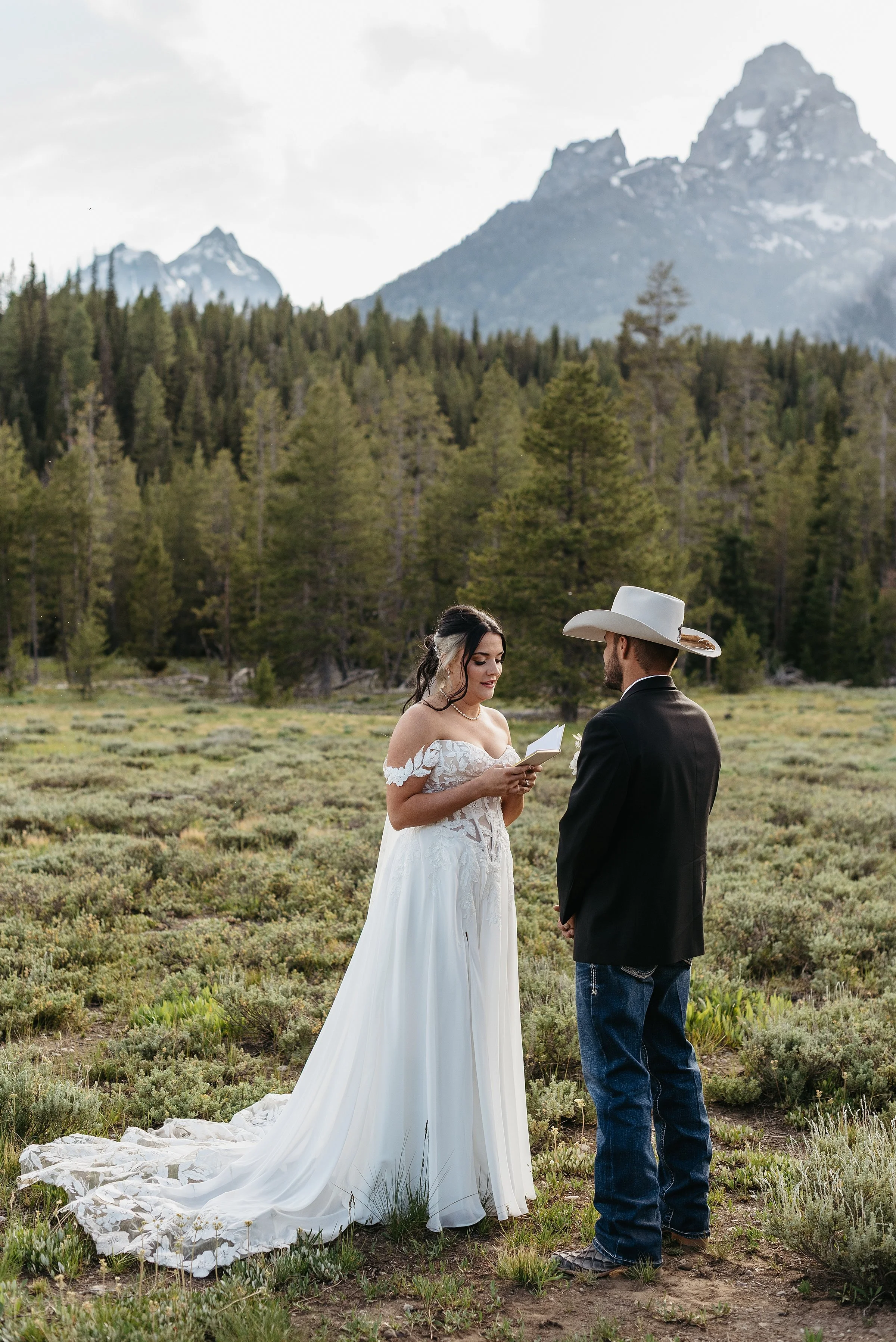 Grand Teton Elopement Photographer_0007.jpg