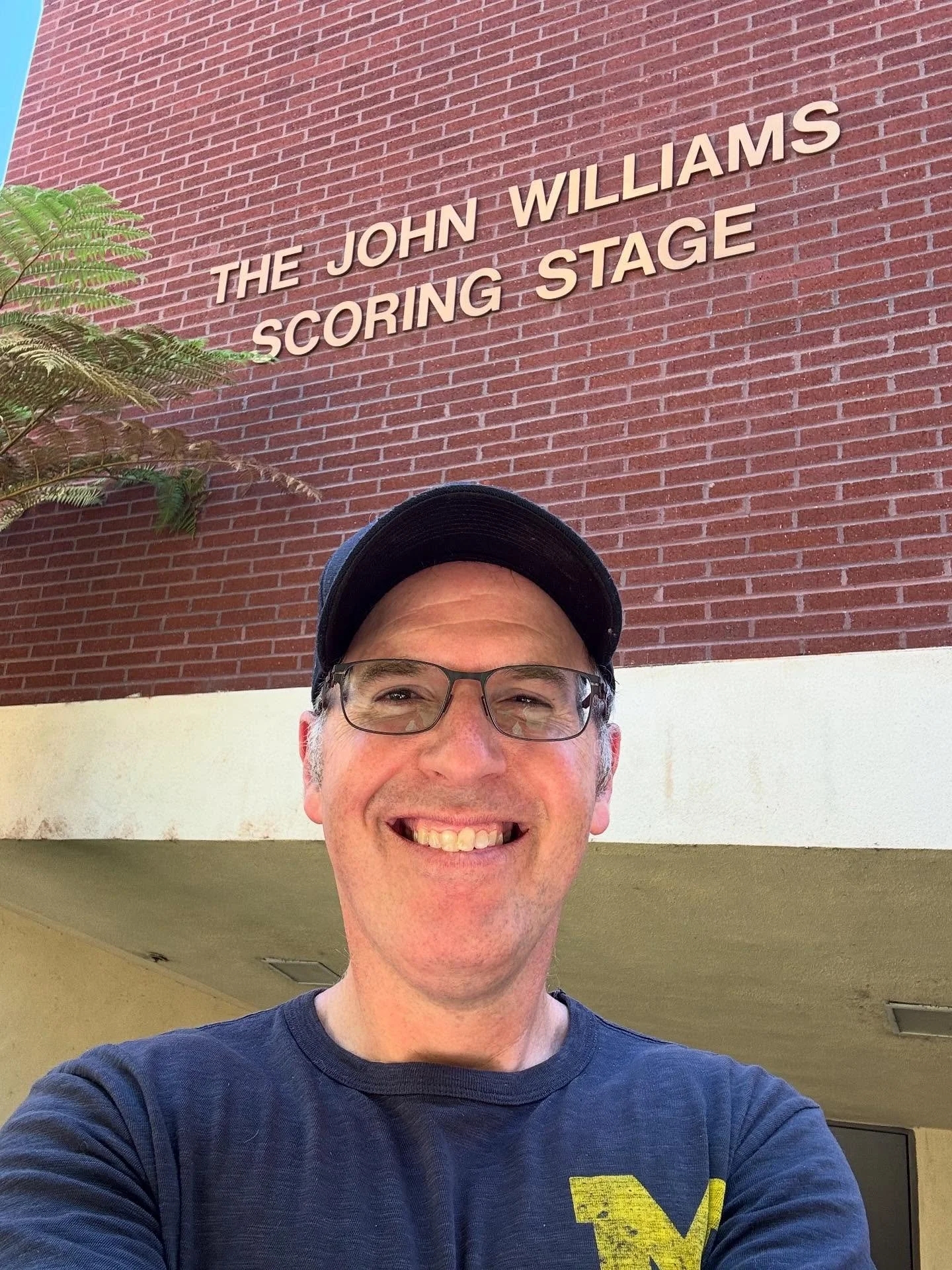Couldn&rsquo;t resist paying tribute to the Maestro when visiting @uscedu with my daughter as a potential college choice. A pretty amazing and truly beautiful campus. Forgive the rival colors, because&hellip;game day @uscthornton @uscscreenscoring #j