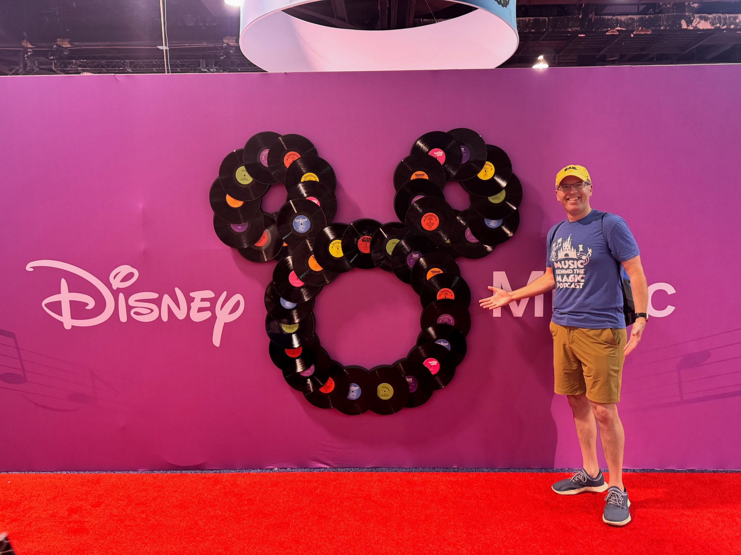 @disneymusic and @disneymusicemporium have a great booth at @disneyd23 with lots of new cool collectors vinyl releases. I even met a few listeners in line, which was awesome!

#musicbehindthemagic #disneymusic @disneyland #disneyaddict