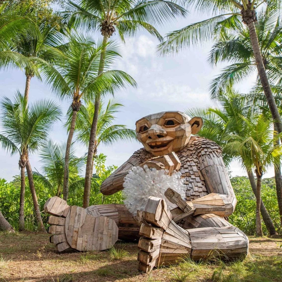 Sentosa-Giants.jpg