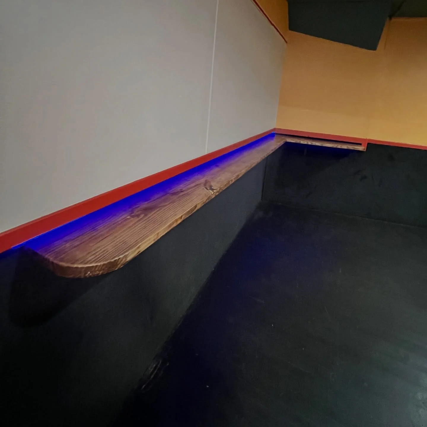 Finished these bars for @capitolhall_erwintn this week. So if you enjoy leaning. You&rsquo;re welcome. Look for the hidden astronaut too. #woodworking #epoxy #livemusic