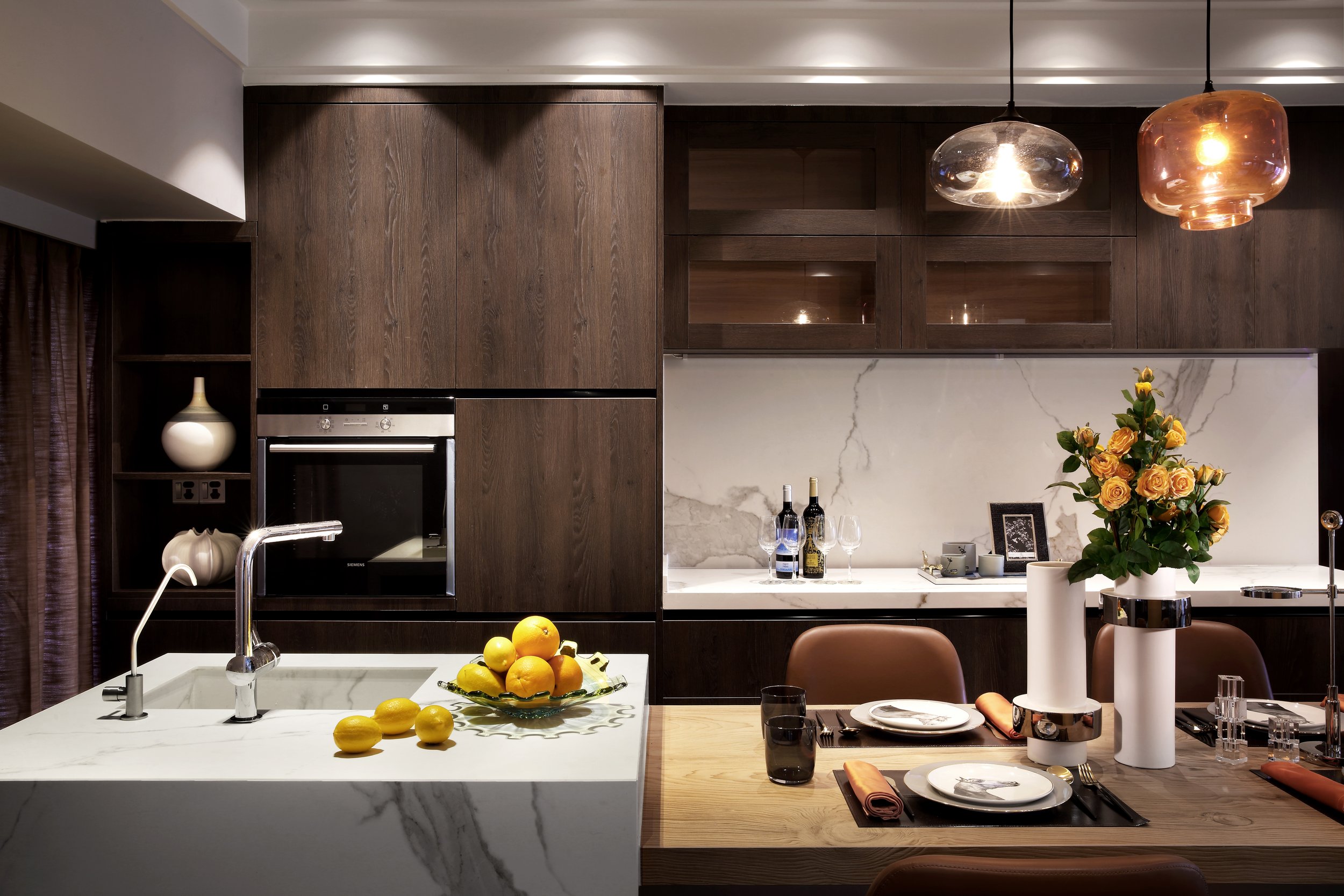 Neolith Sintered stone Statuario Island 2 levels.