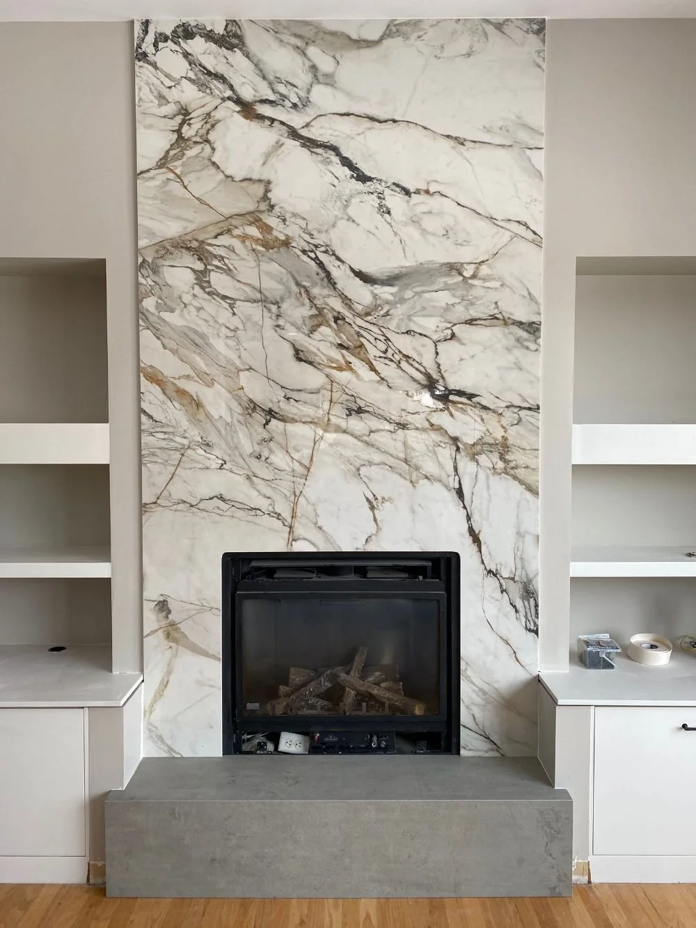 Calacatta-Marble-Fireplace-neolith.jpg