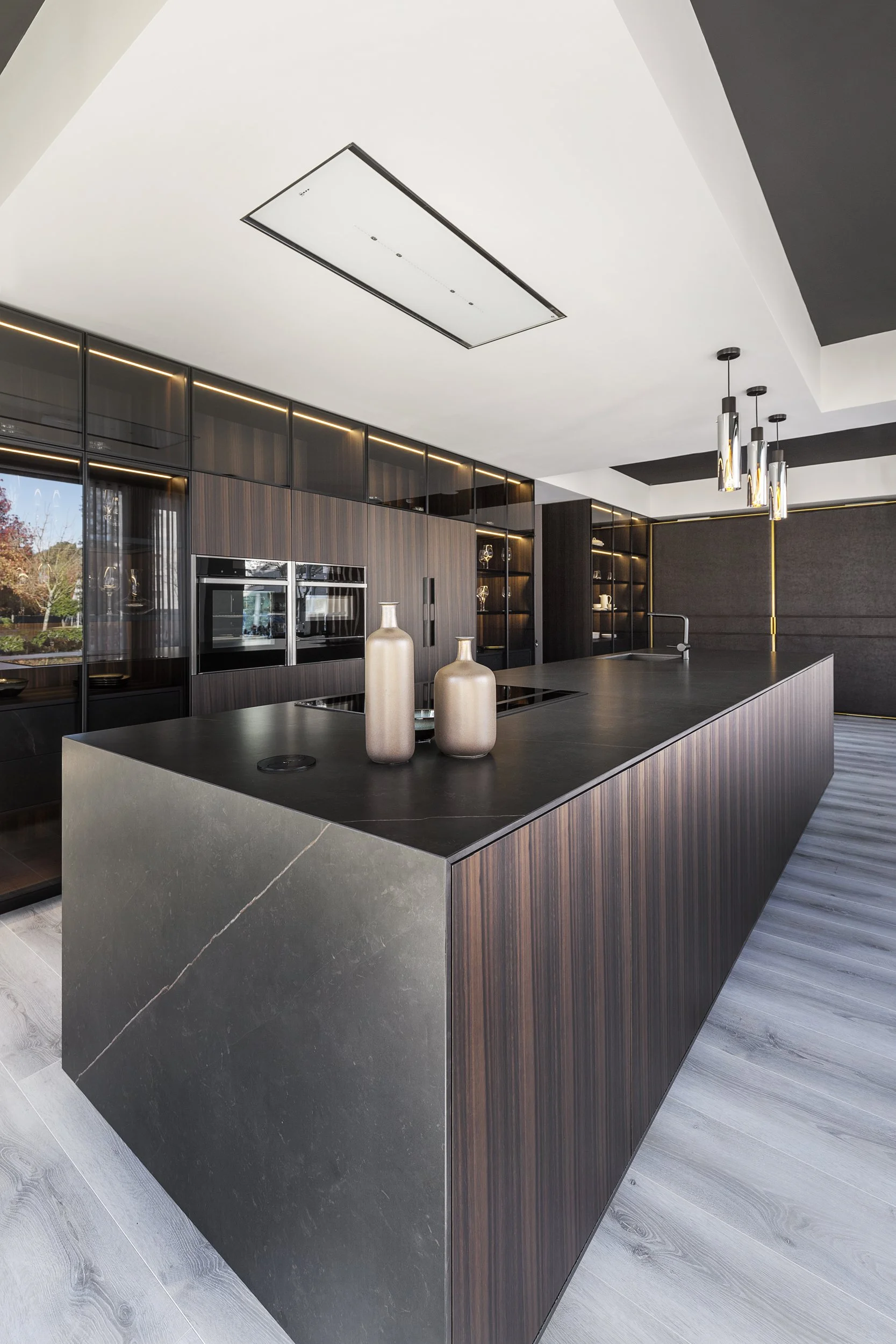 A sleek 12mm thin eased edge profile on a modern Neolith sintered stone countertop island installed by Luz Concept 5 in the Tampa area.