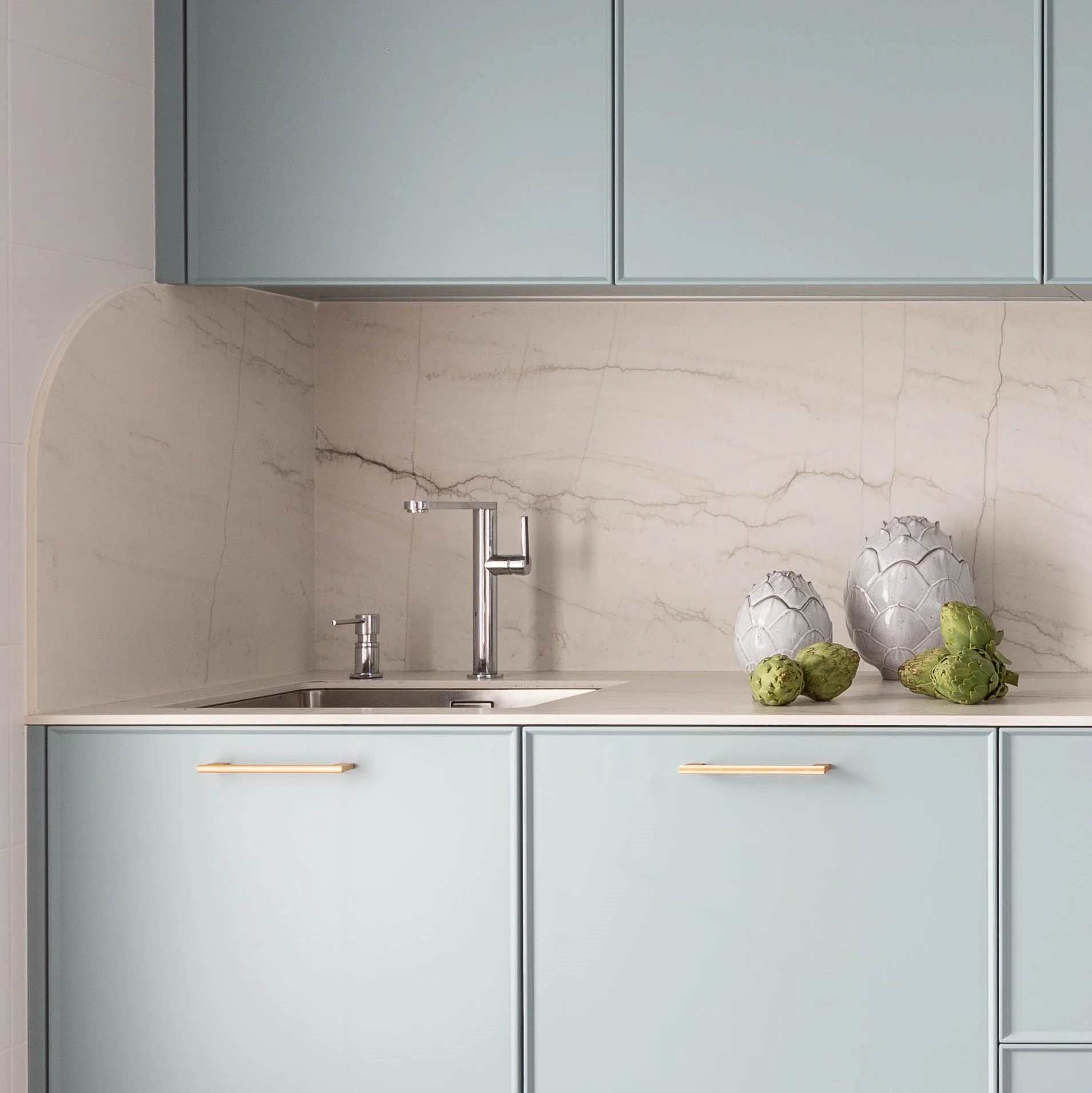 Neolith Mont Blanc 1.2 cm Eased Edge