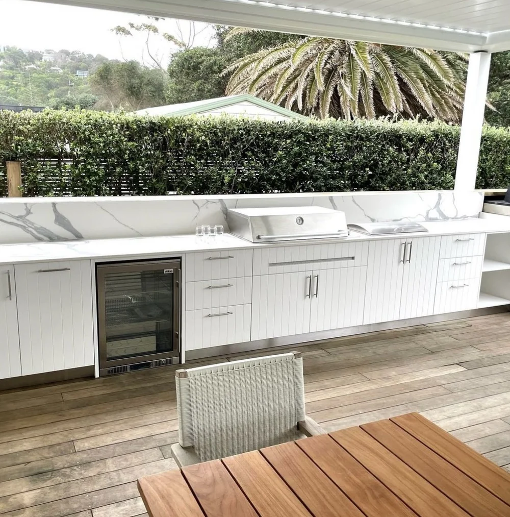 Sarasota Outdoor Kitchen Countertops: 11 Porcelain Inspirations for ...