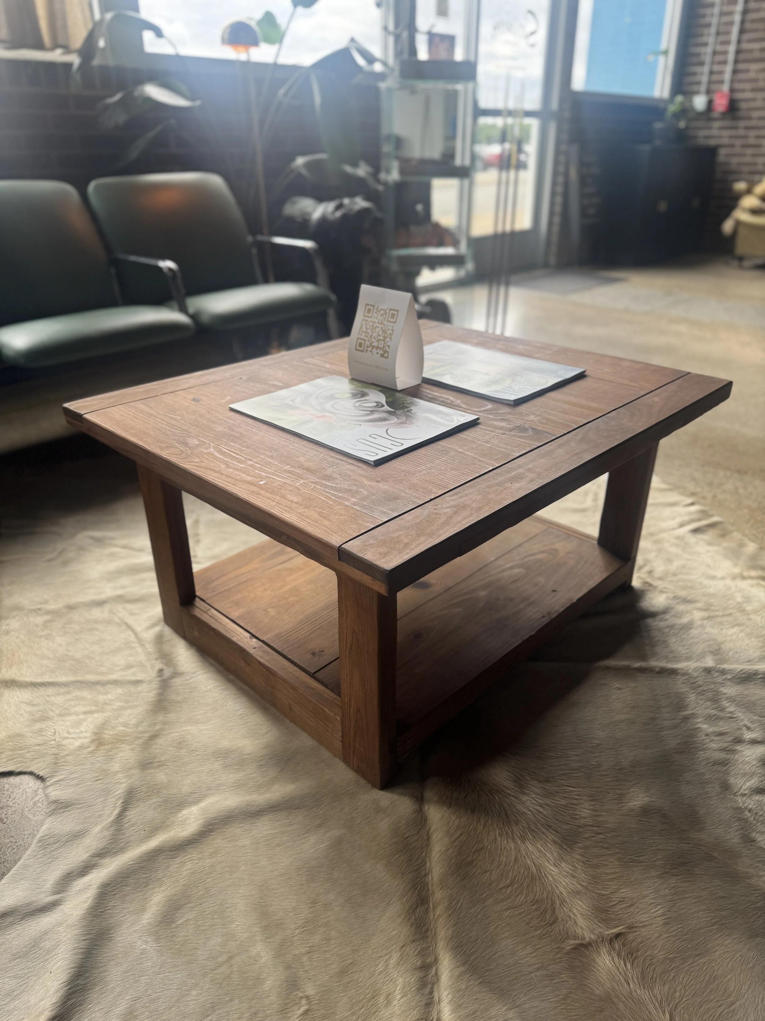 Vintage Wood Coffee Table / Side Table