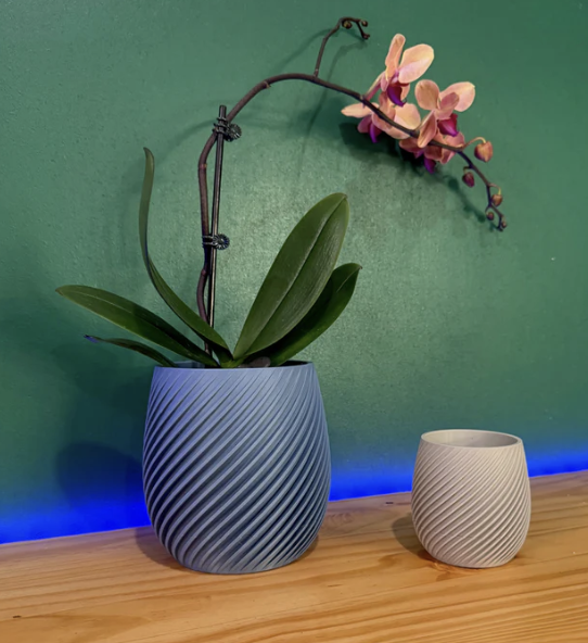 Twist & Grow Spiral Wall Planter