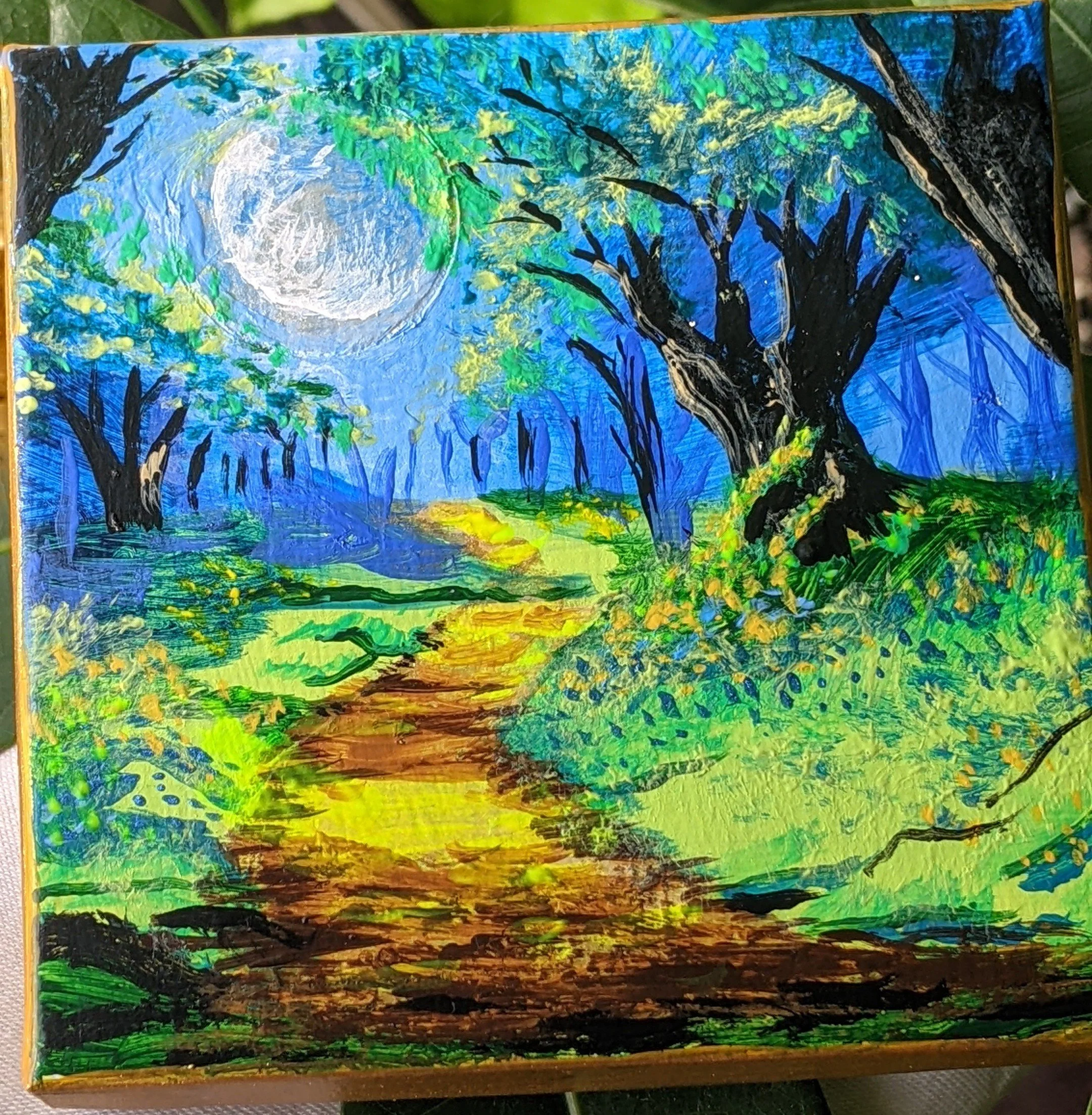 Customized Hand Painted Gift Box