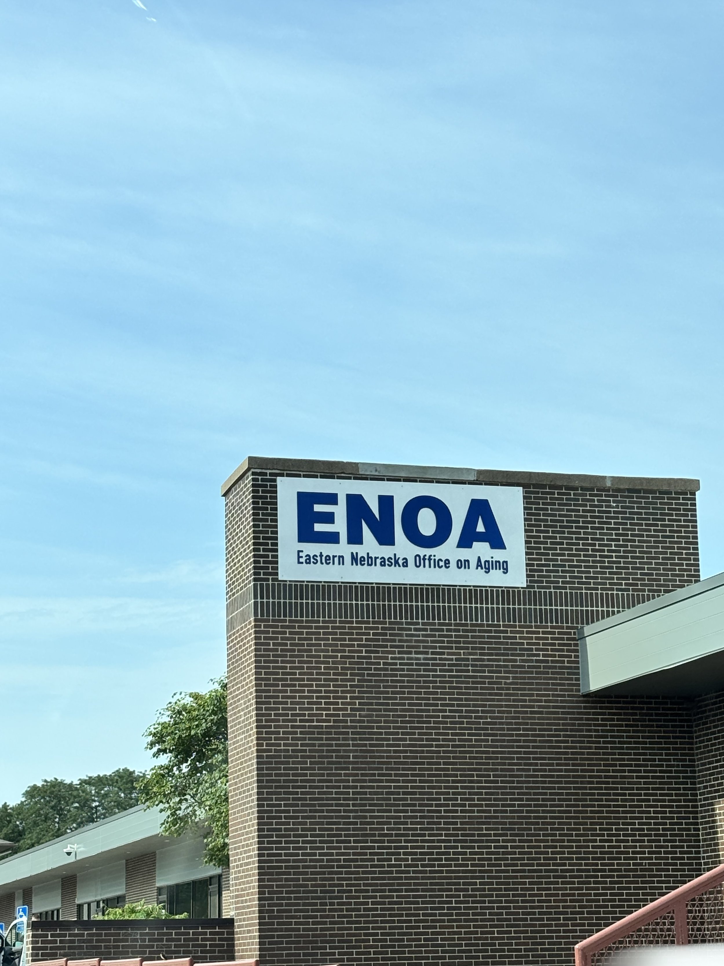 How the Eastern Nebraska Office on Aging and Your Senior Living Advisor Can Help Your Family Navigate Senior Living Solutions