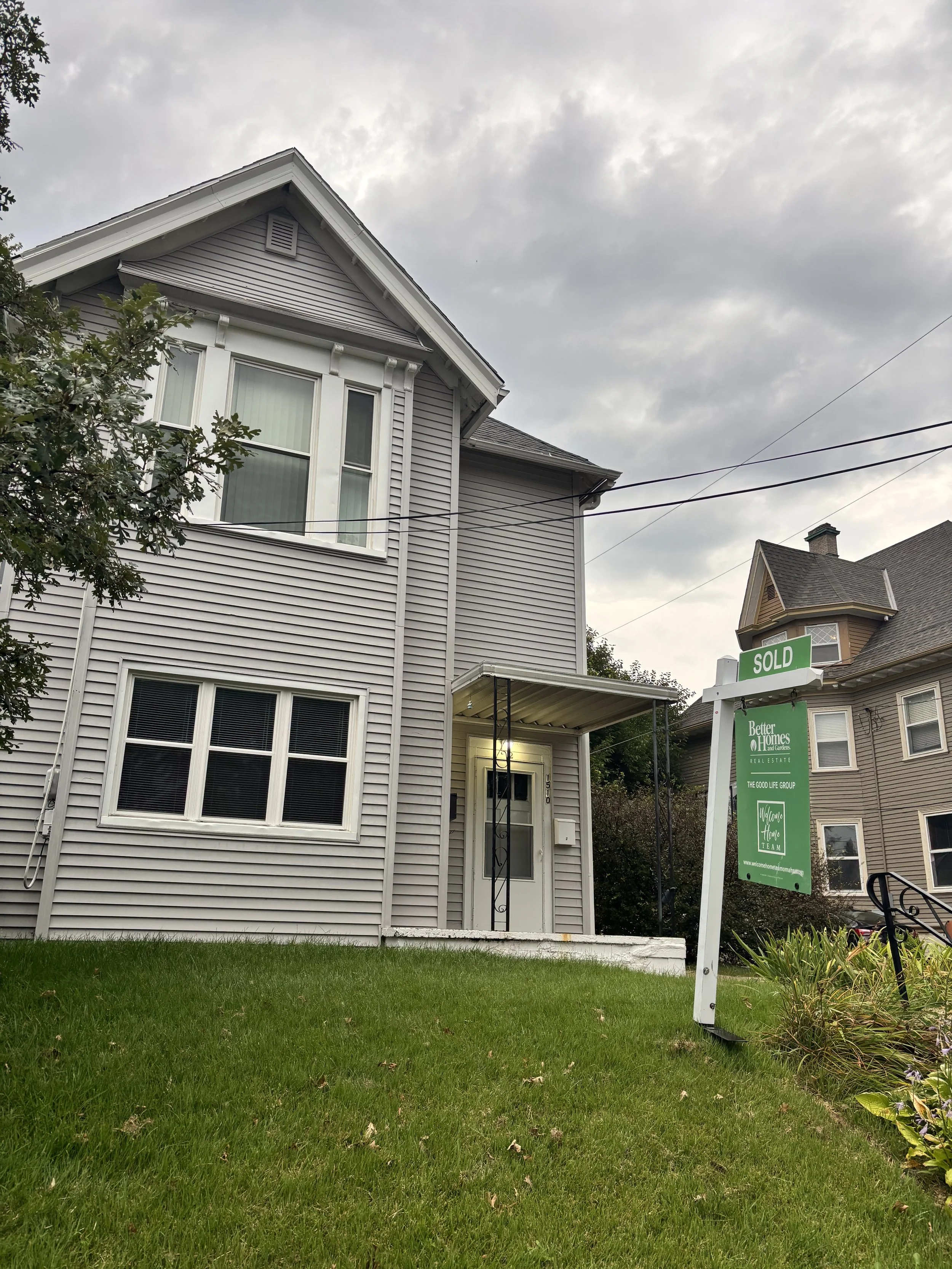 Should We Sell the House Before, or After, Moving Mom? 