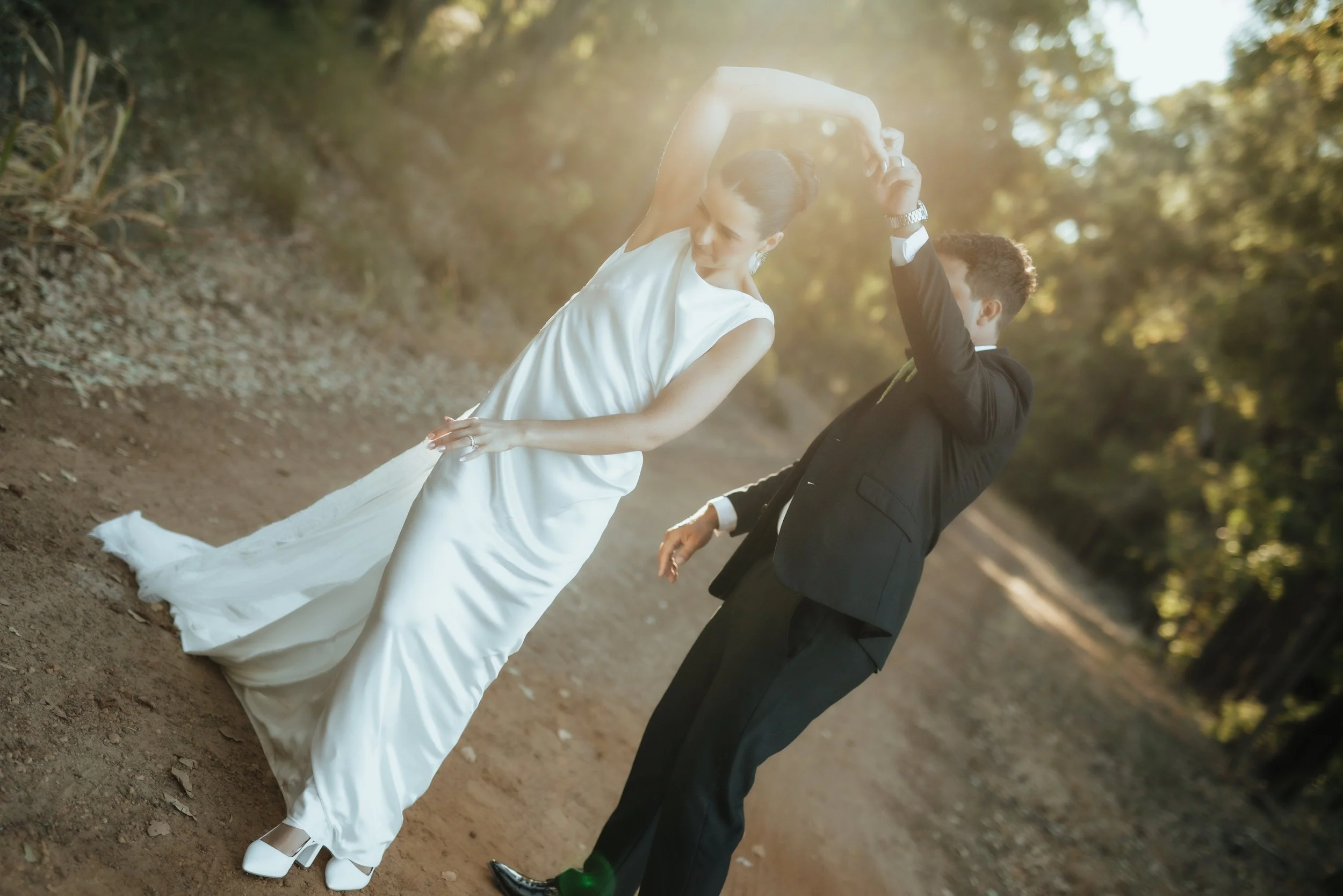 Documentary Versus Editorial Wedding Photos