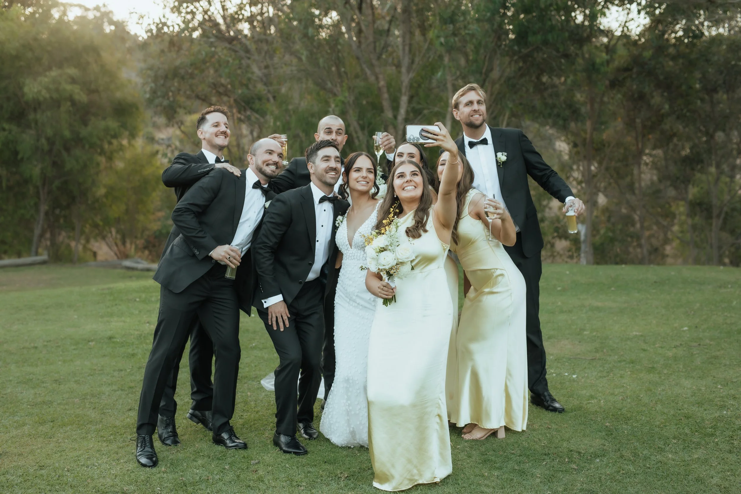 Are Candid Wedding Photos Flattering? Honestly, Yes