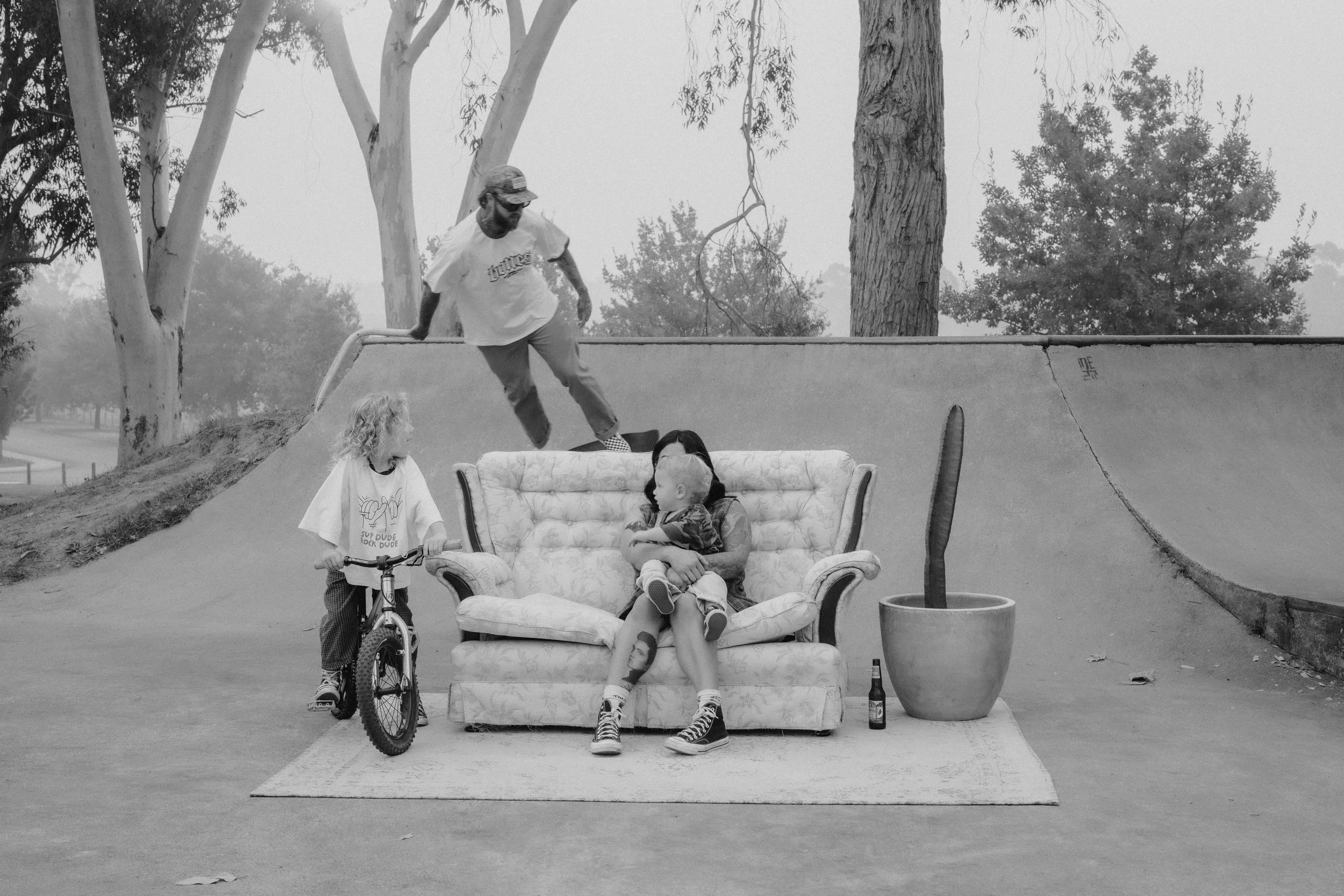 Black and White family photos at skate park 