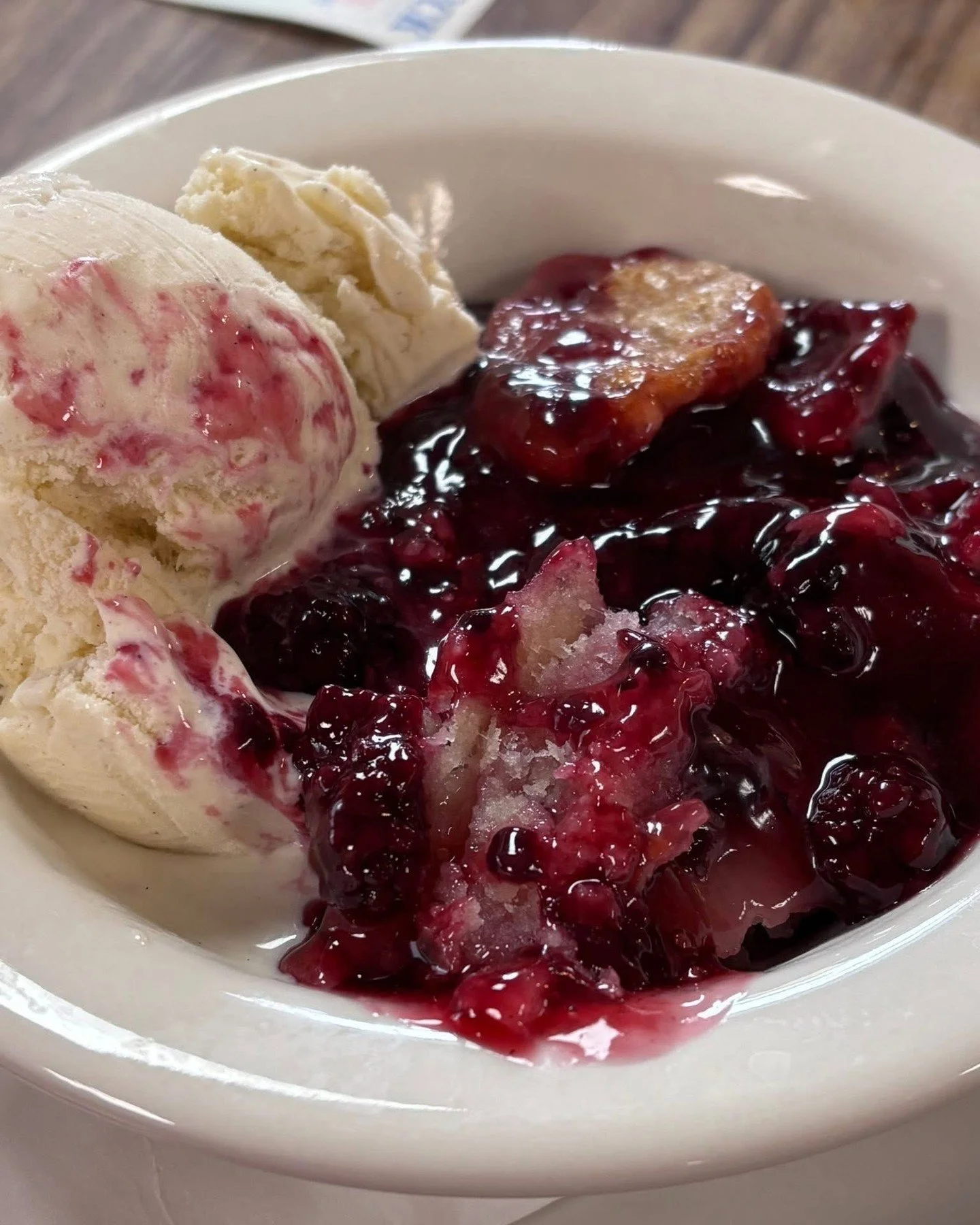 Some decisions in life are hard.

Banana pudding or blackberry cobbler?

Good news: there ain't no wrong answer. Bad news: you might have to loosen your belt if you choose both.