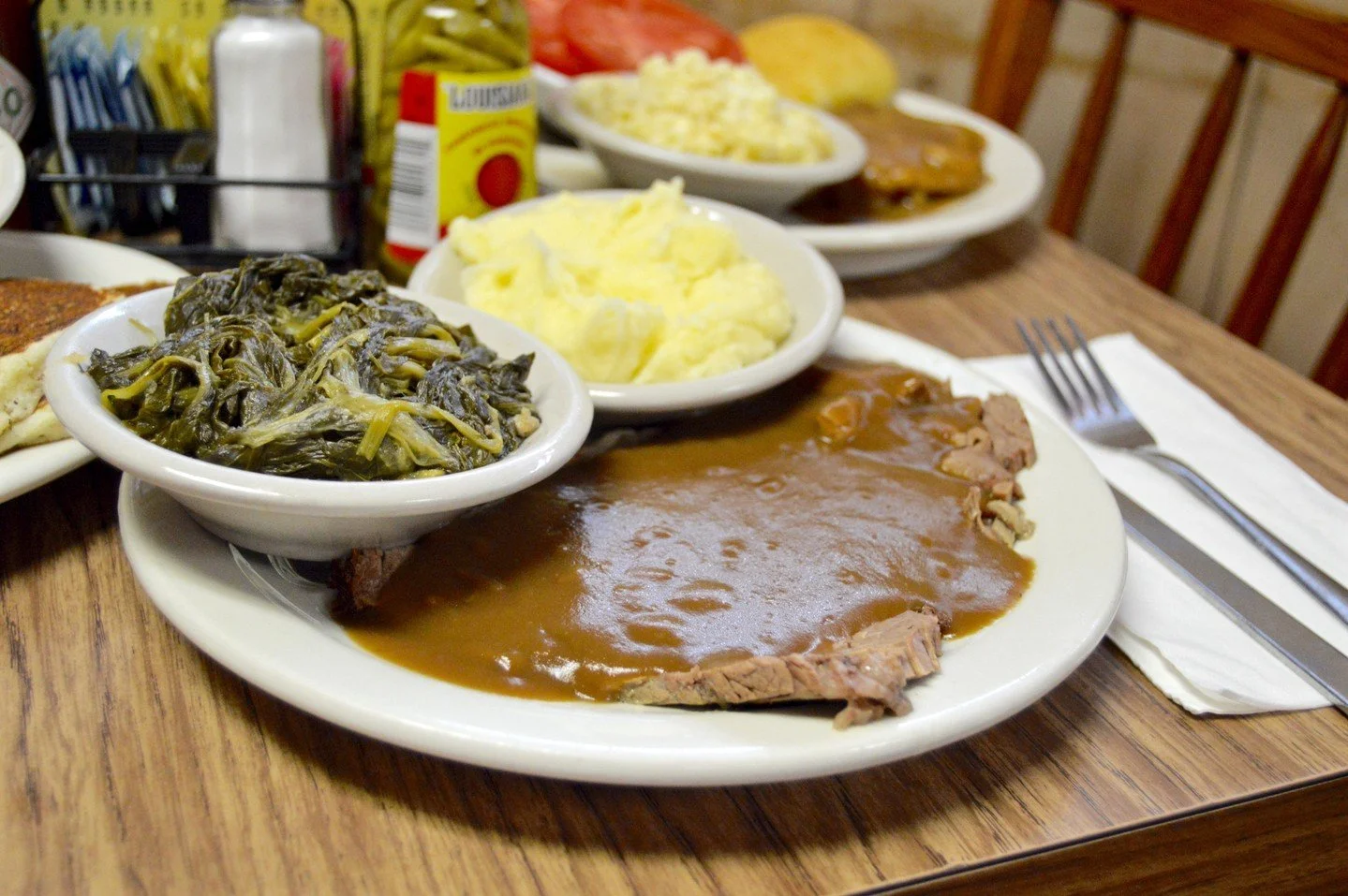 Our roast beef and gravy has solved more bad days than we can count. We can't fix your boss, but we can fix your lunch.

#WendellSmiths #NashvilleEats #MeatAndThree #SouthernComfortFood #WestNashville