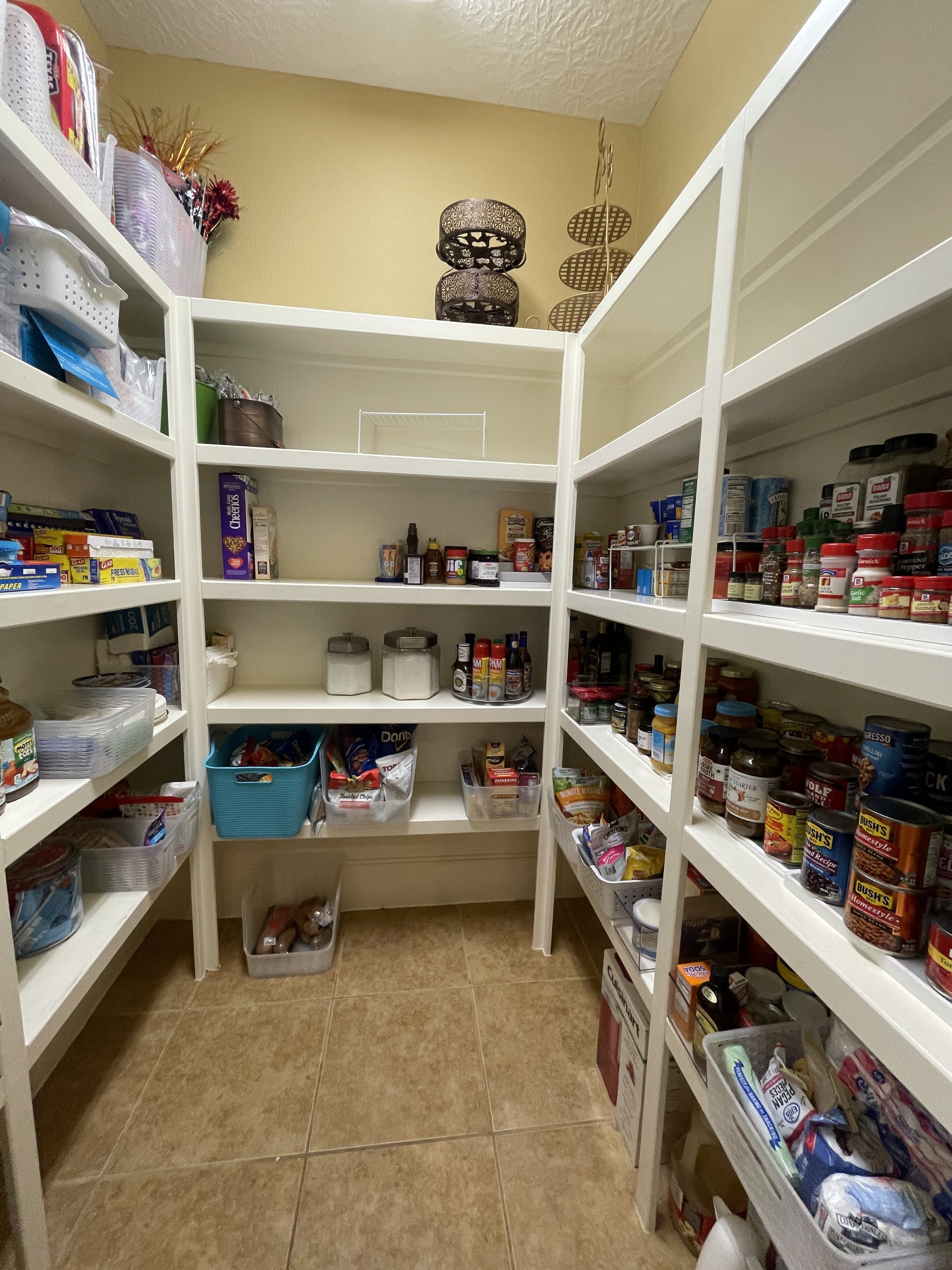 kitchen/pantry organization