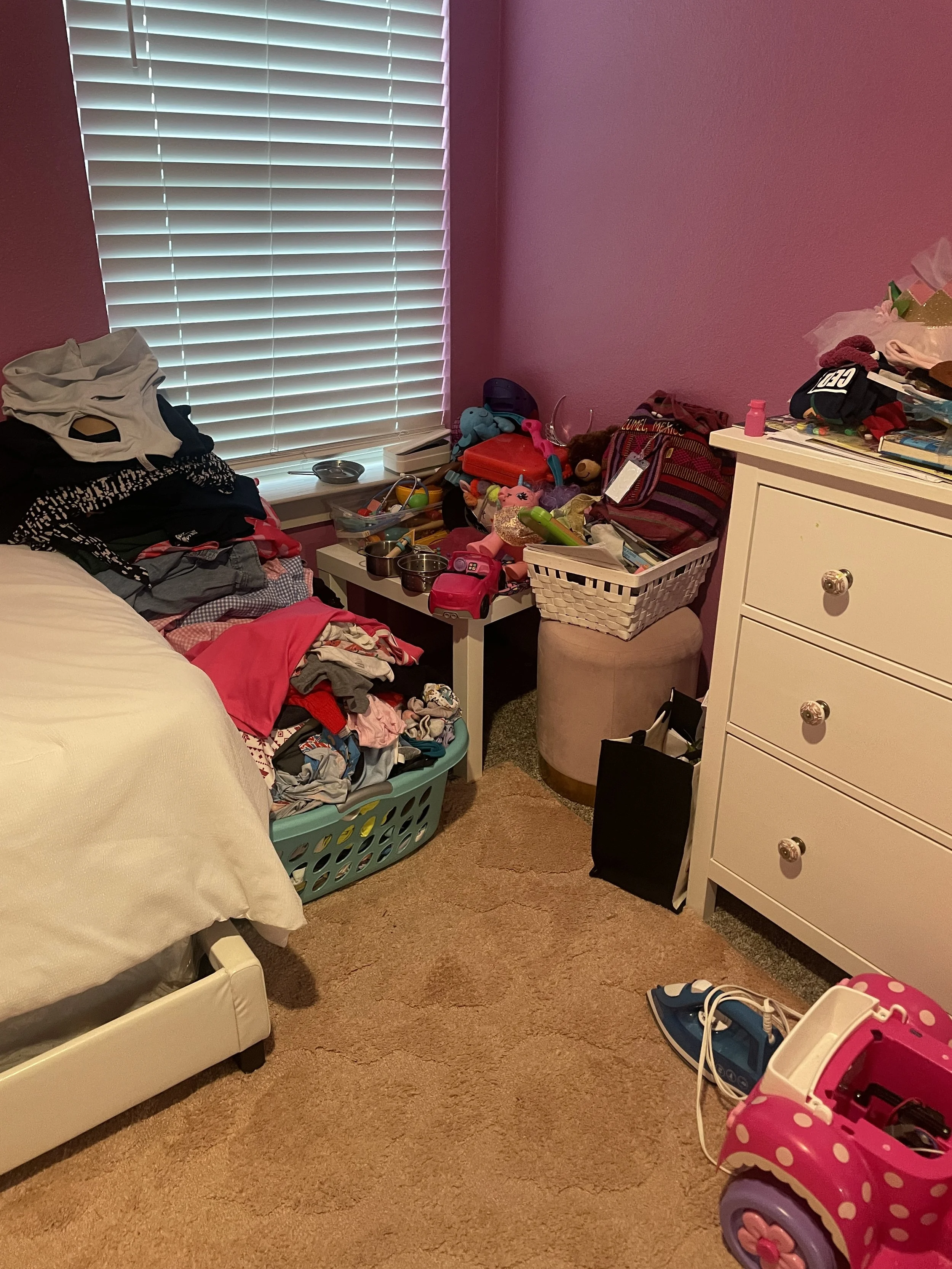 pruging and decluttering children's rooms