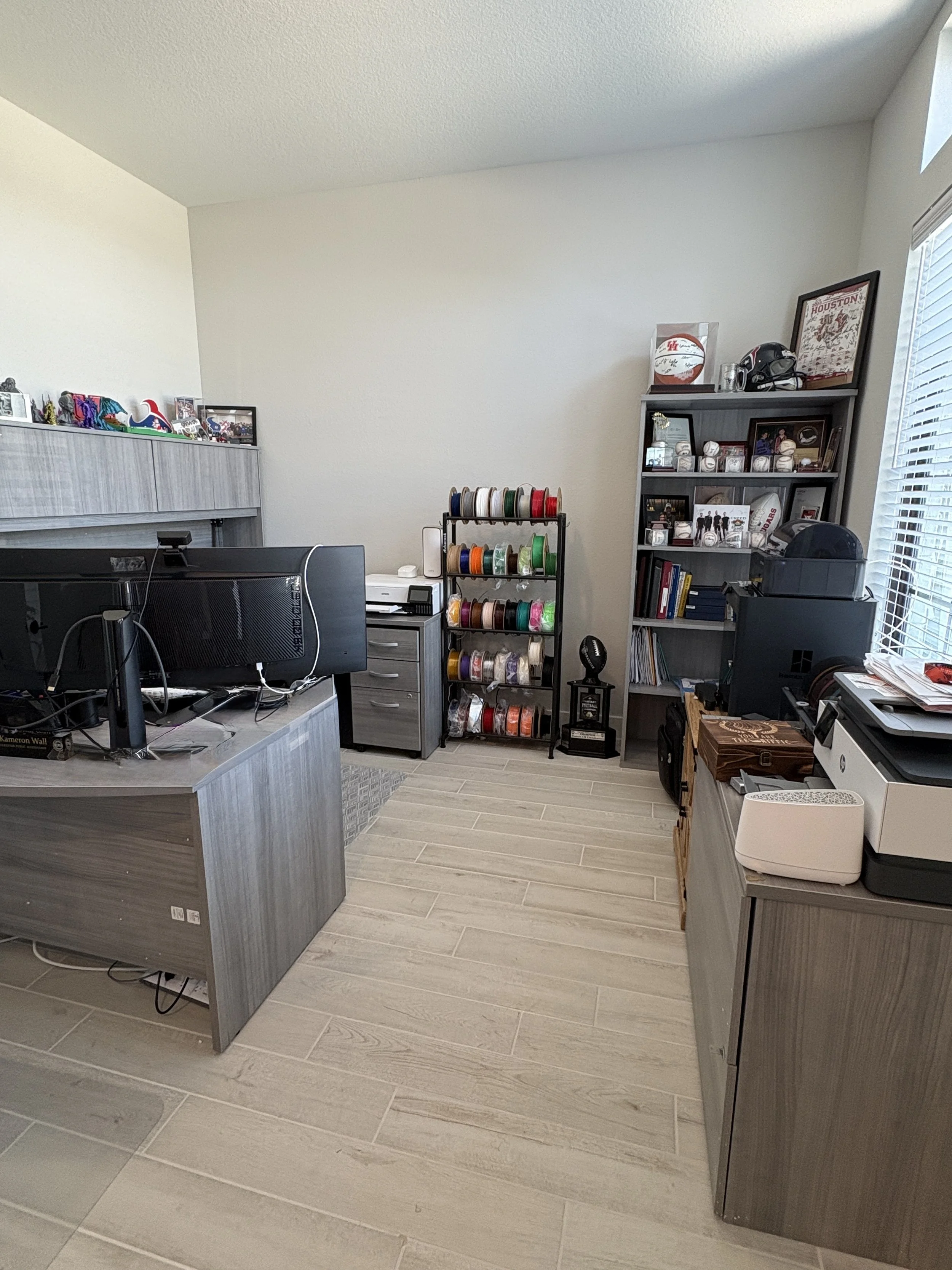 Organized home office that has been decluttered and unpacked and ready for productivity!