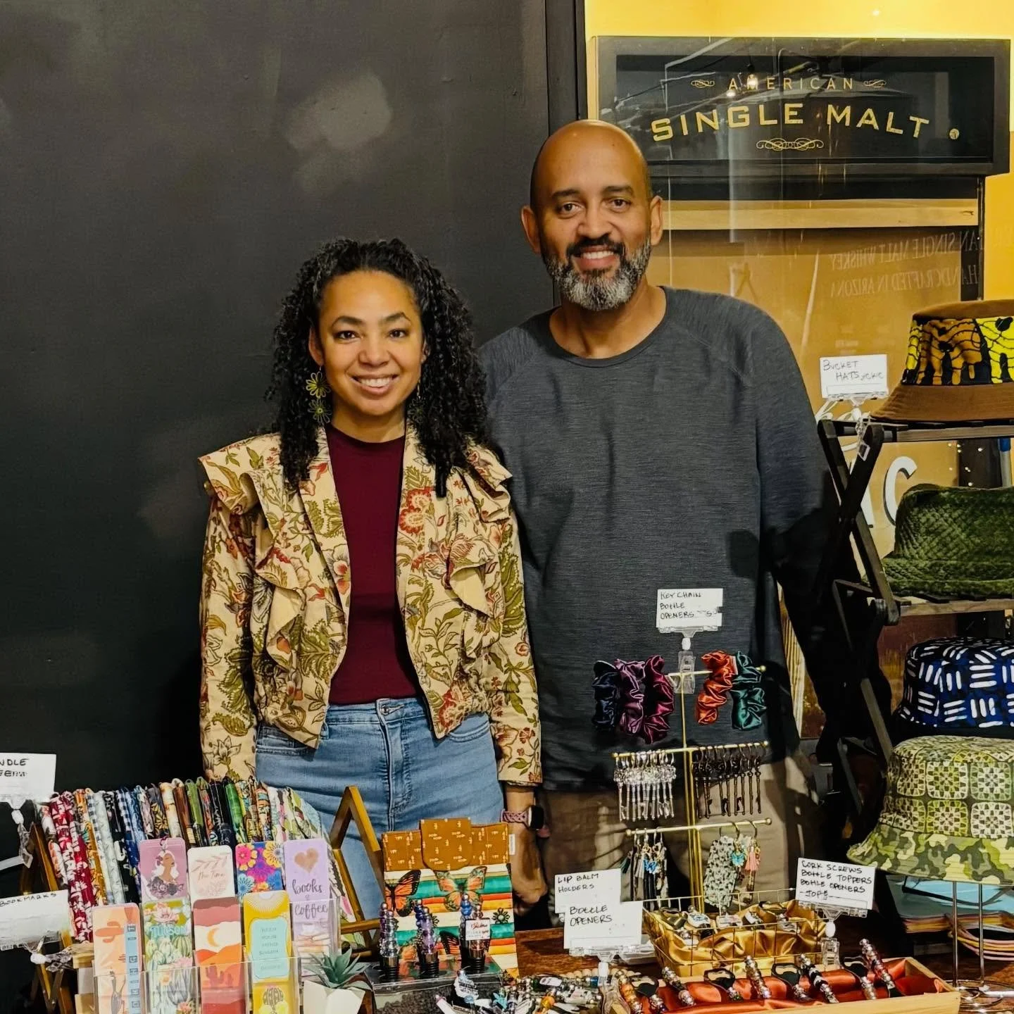 Thank you @thehappyhivemarket and @whiskeydelbac for hosting such a great Sip and Shop event! Thank you  to all who came out and said hello. We had an awesome time at the perfect venue. Thanks for taking good care of us 🥃🛍️
Not a bad place to spend