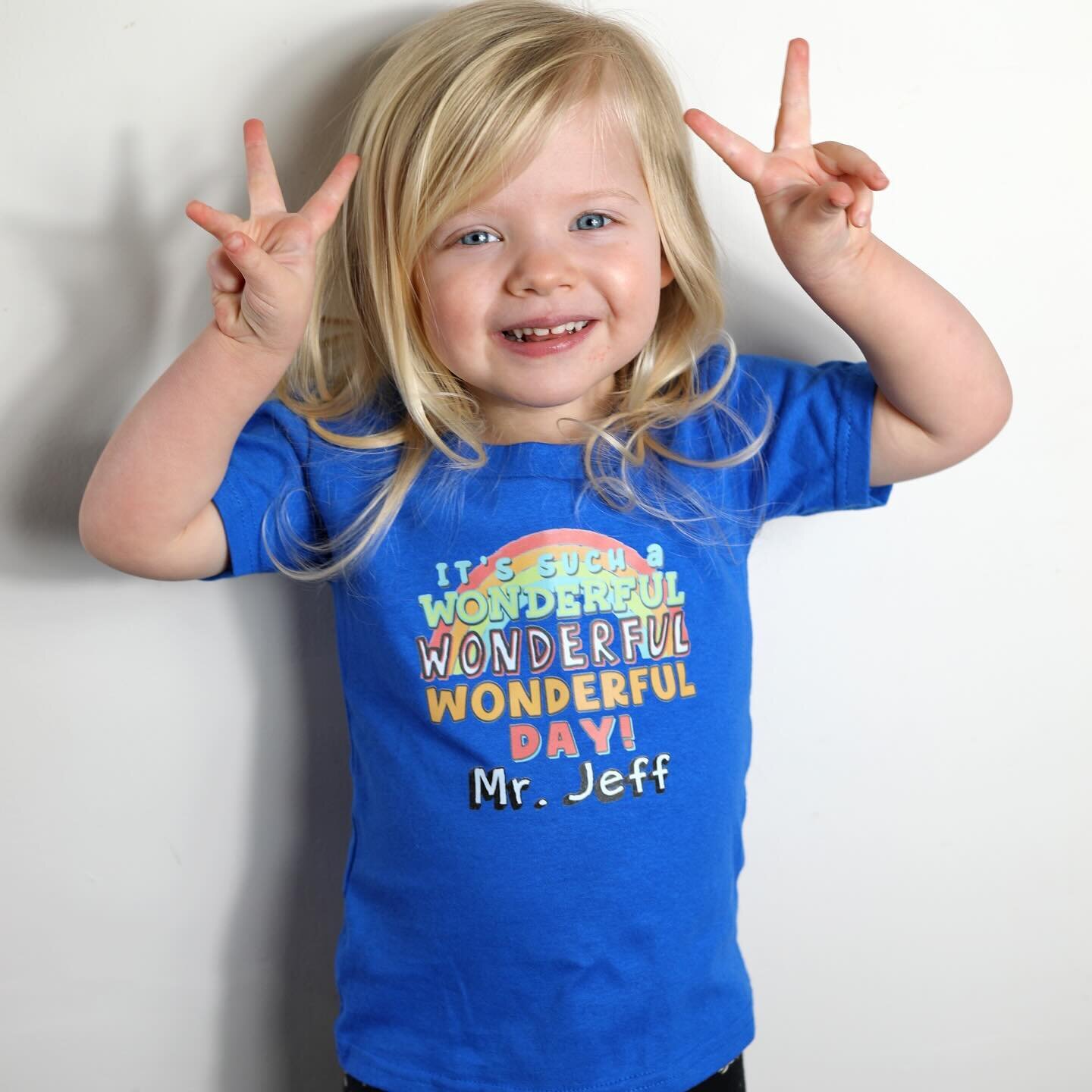 I&rsquo;m running a thing on my merch st0re! Kids shirts, Adult shirts and of course, digital / CD copies of my new album &ldquo;Wonderful Wonderful Wonderful&rdquo; 💙&hearts;️💙🫶🏼
🔗 in bi00000