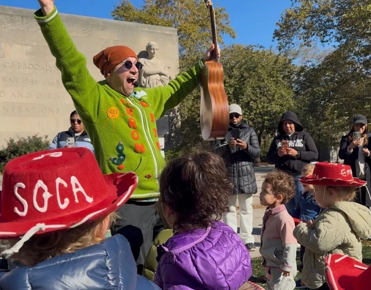 Visited my friend and fellow children’s musician @hopalongandrew ‘s show in Brooklyn, NY this morning, and he was nice enough to invite me up to play one of my songs. Hopalong Andrew is a mega talent and a great friend!