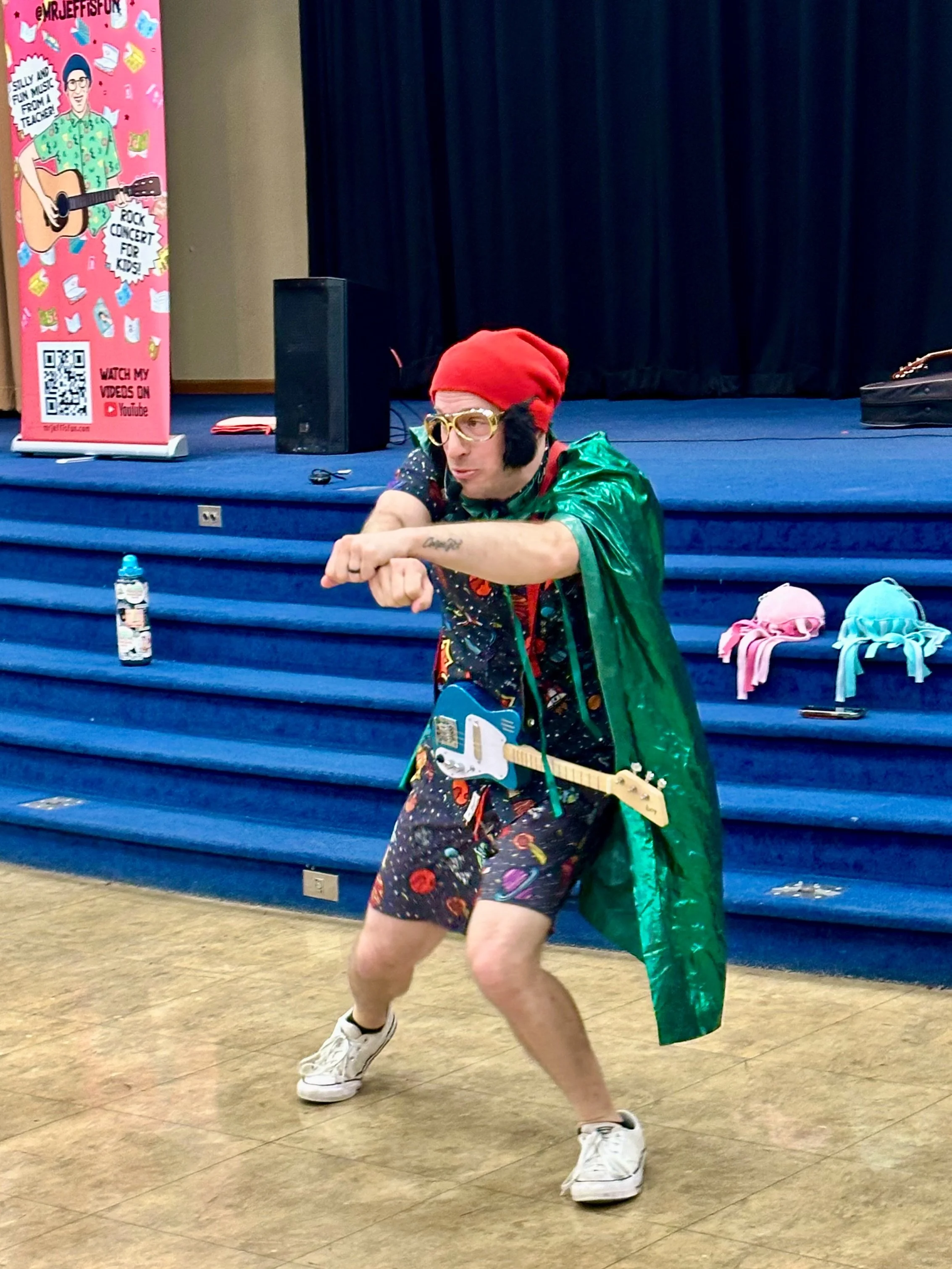 Back where it started! Played an assembly at the first school I worked in as a preschool teacher! @shawjcc ! Returning and reconnecting with the wonderful teachers and administrators I used to teach alongside is always such a joy! Rockin out at schoo