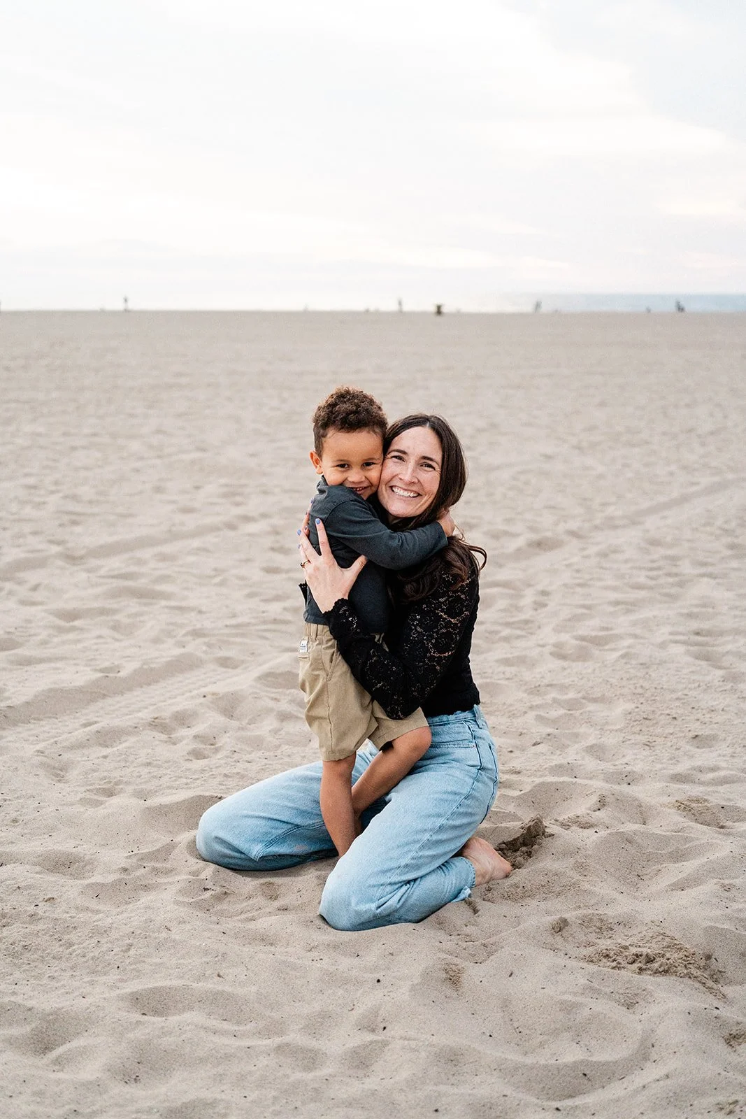 Los Angeles Family Photographer serving Santa Monica, Venice, Culver City, Malibu, Marina del Rey, and the Westside.