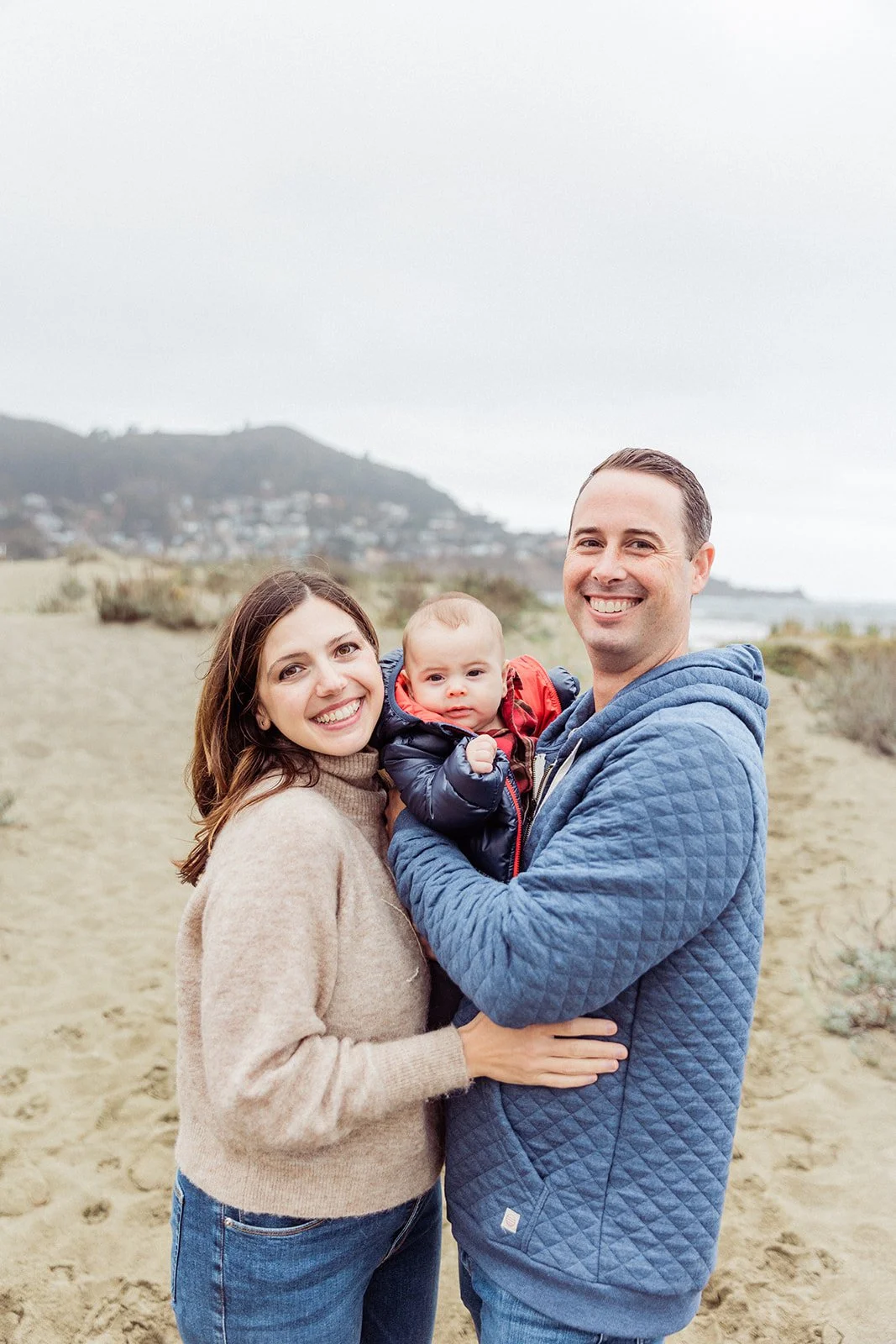 Pacifica_Family_Photographer_beach.230930.003_websize.jpg