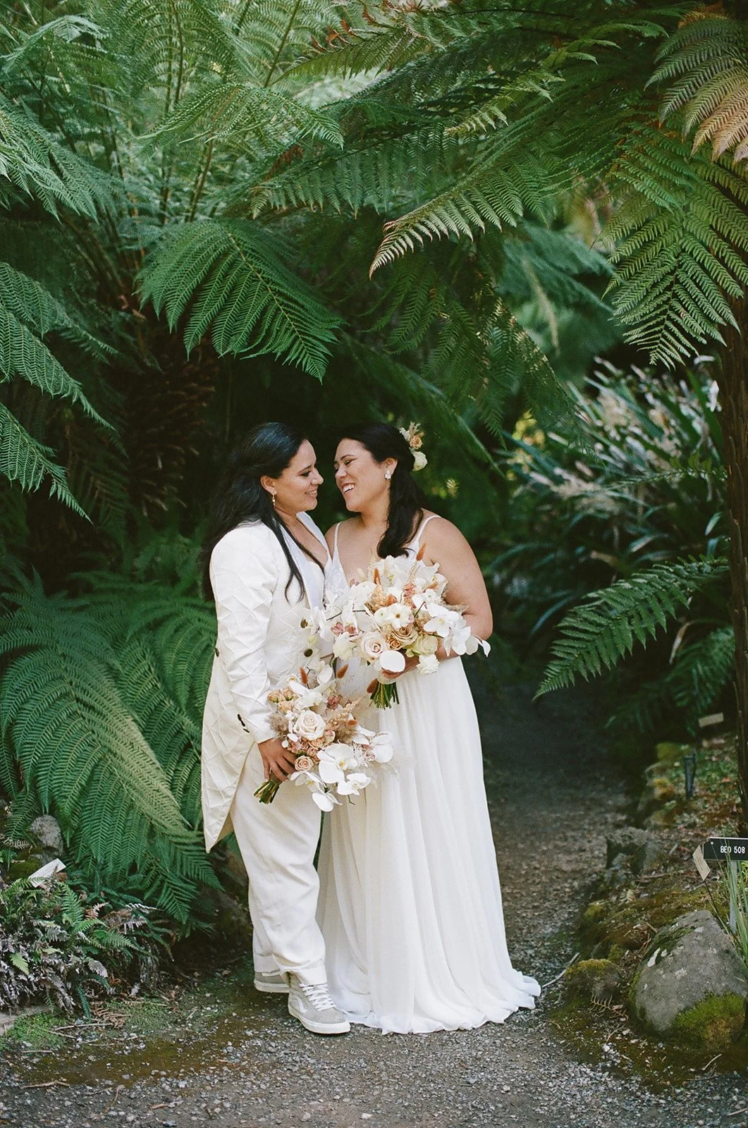 LindseyDenmanPhoto-Berkeley-California-LGBTQ-wedding-240903-0046.jpg