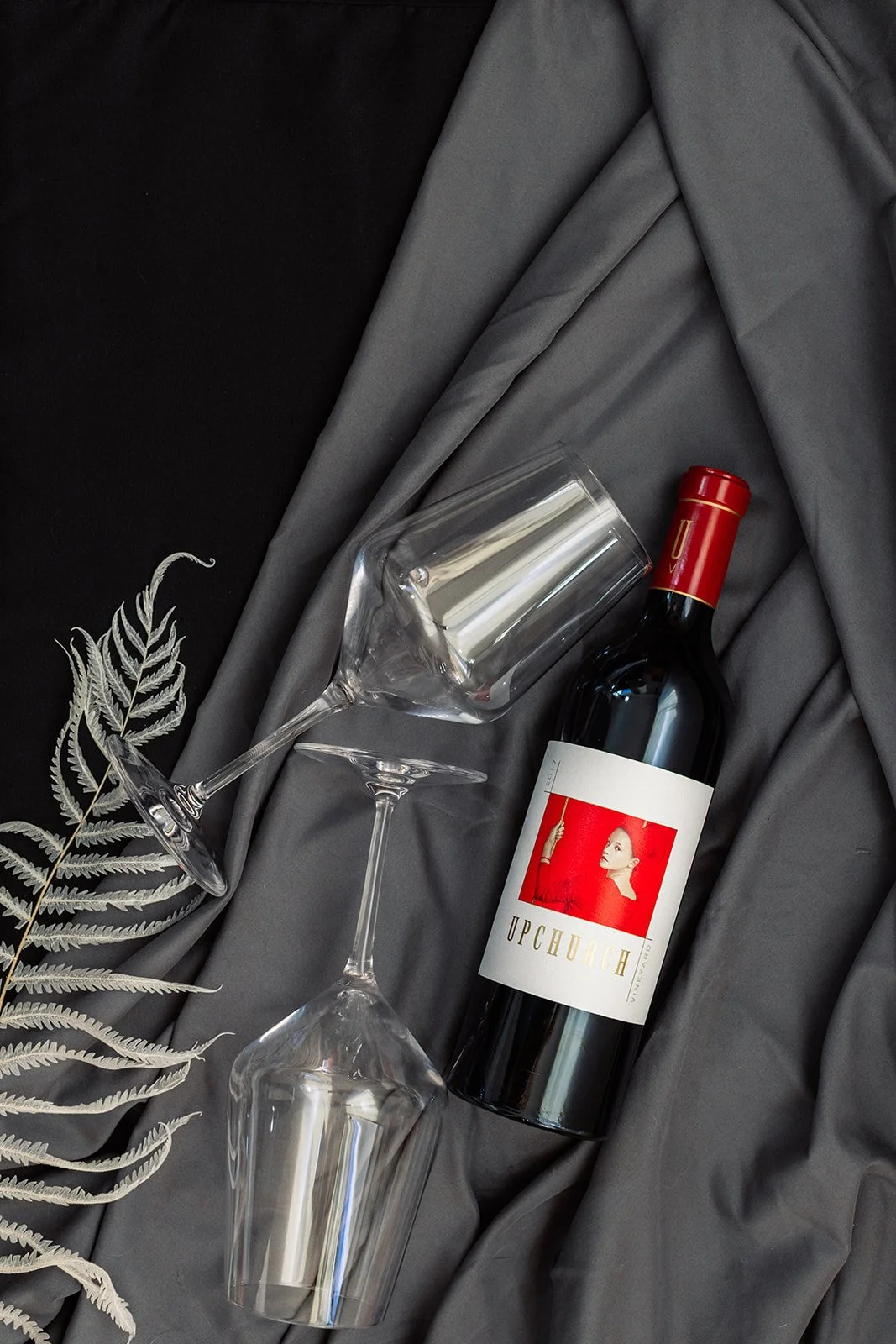 LindseyDenmanPhoto-Washington-wine-UpchurchVineyard-brand-photography-201031-0001.jpg