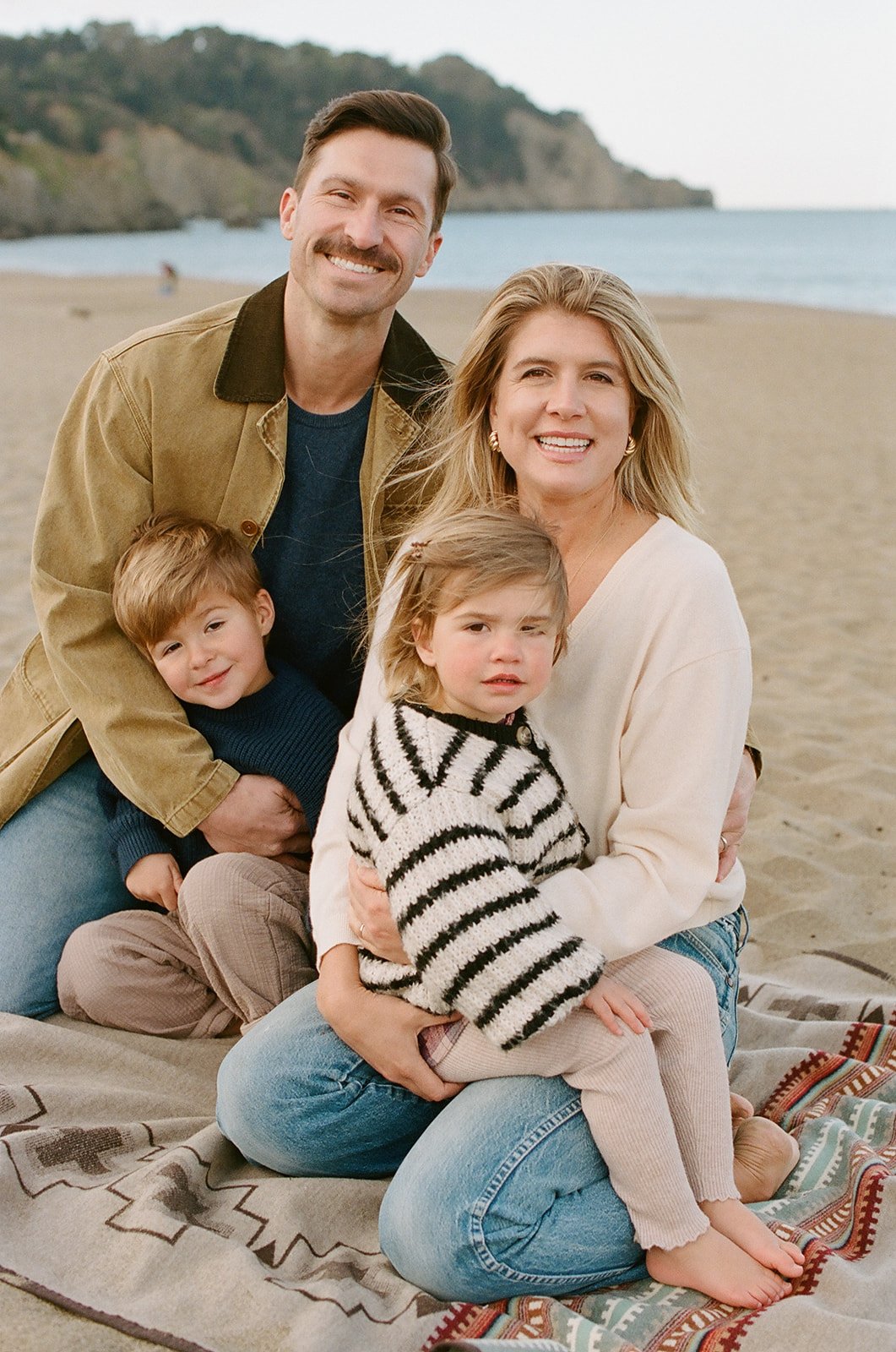 Los Angeles Family Photographer | Family Photography, Maternity Photography, Newborn Photography & Mini Sessions in Santa Monica, Venice, Culver City, and the Westside.