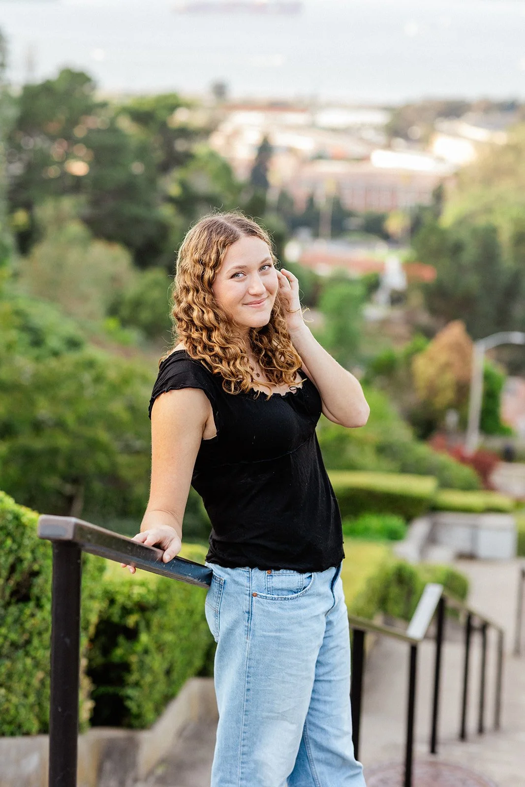 LindseyDenmanPhoto-SanFrancisco-California-senior-school-portraits-241020-0006.jpg