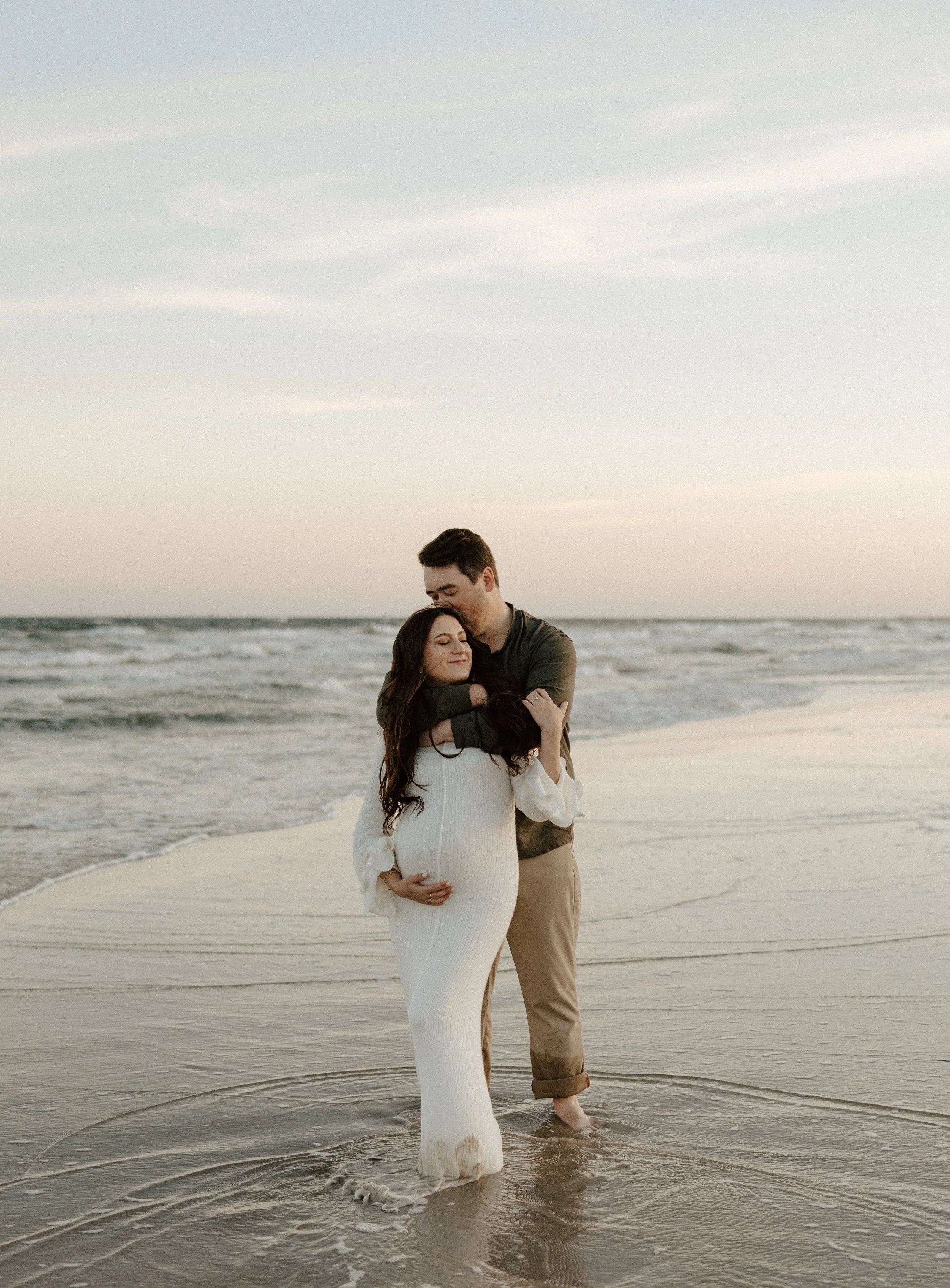Carolyn + Beau | Maternity