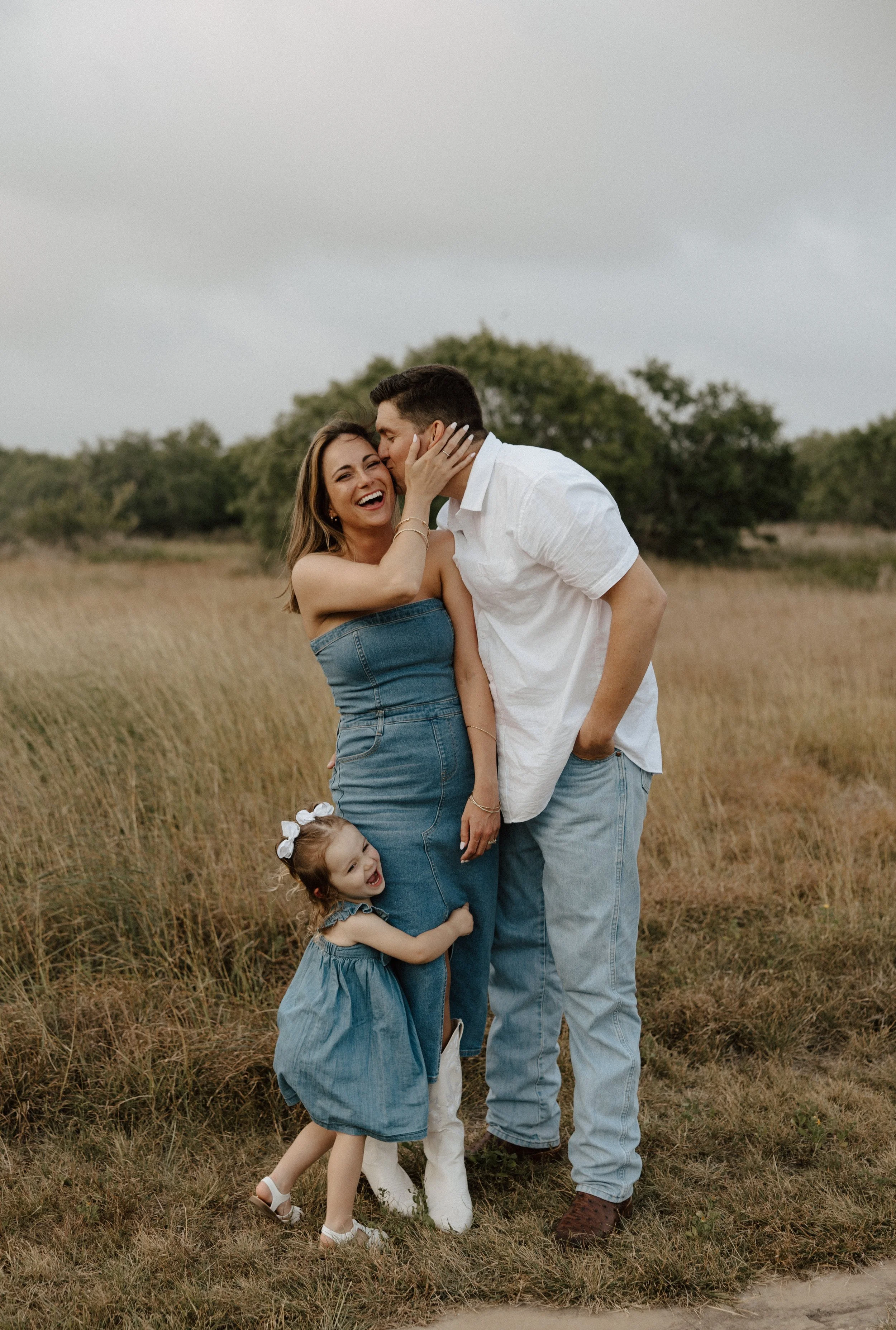 Maddie  + Shane | Family Session
