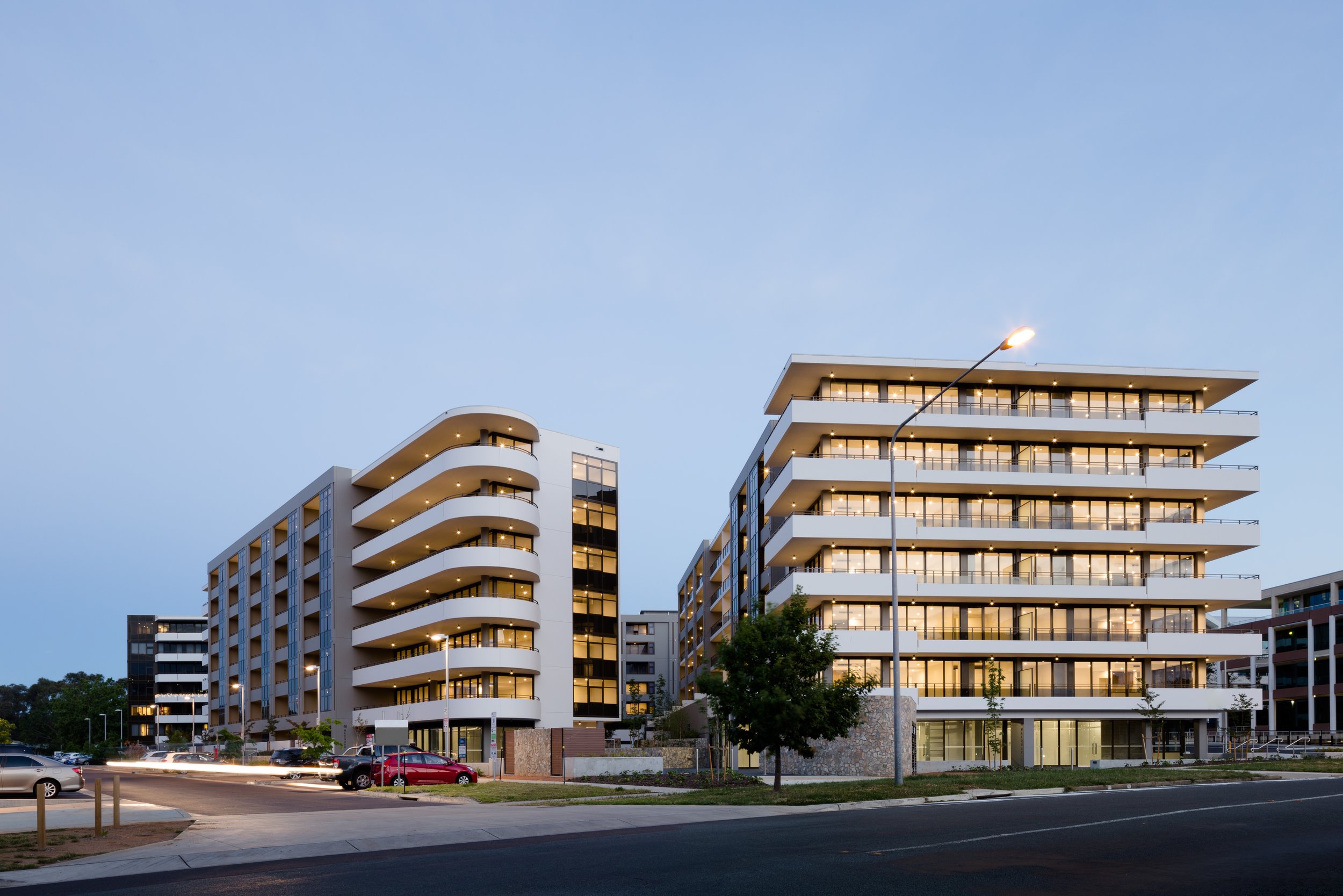 Governor Place Stage 2, Barton ACT
Designed by Stewart Architects developed by MPG/DOMA - (Role - General Manager Development)