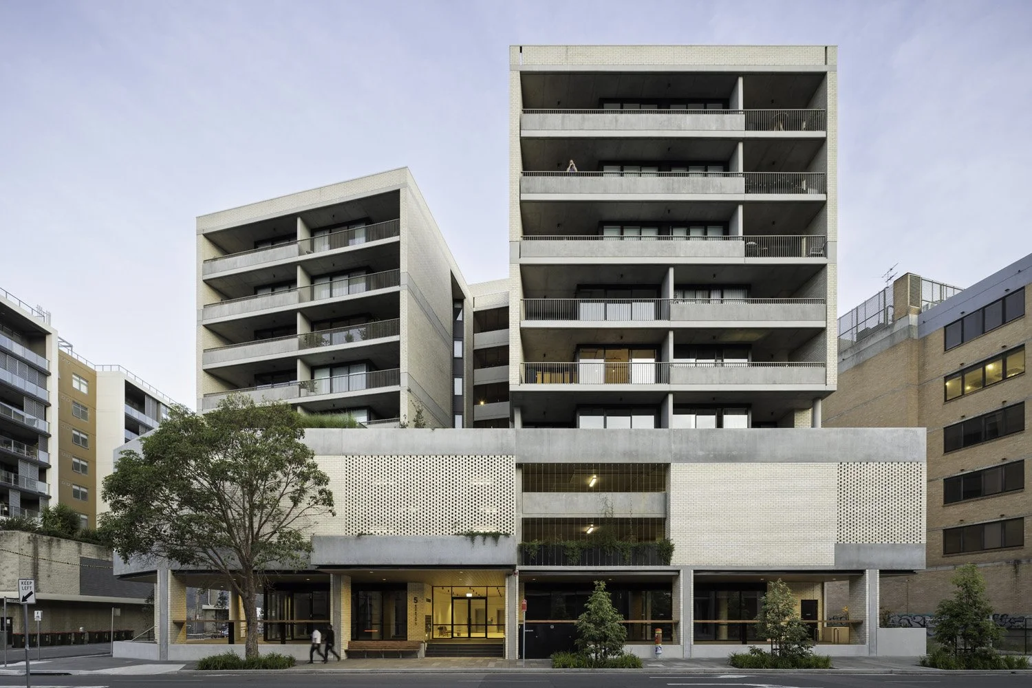 The Crossing Apartments
Designed by Chrofi, developed by DOMA - (Role - General Manager Development)
