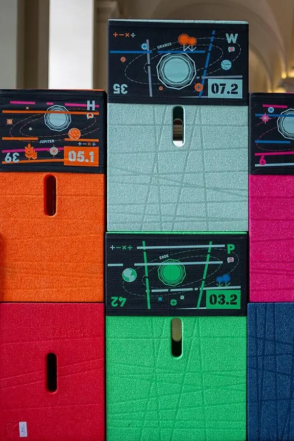 Die AR-App Xplore funktioniert im räumlichen Zusammenspiel mit Xbrick®