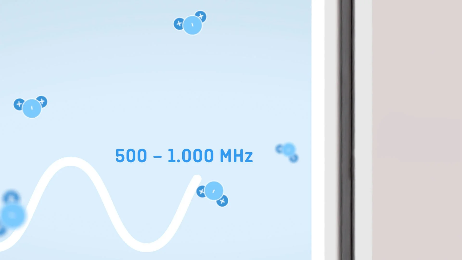 2D-Animation zur Lenser i-Plate: Frequenzbereich 500 bis 1.000 MHz wirkt auf Partikel im Wasser während der Filtration