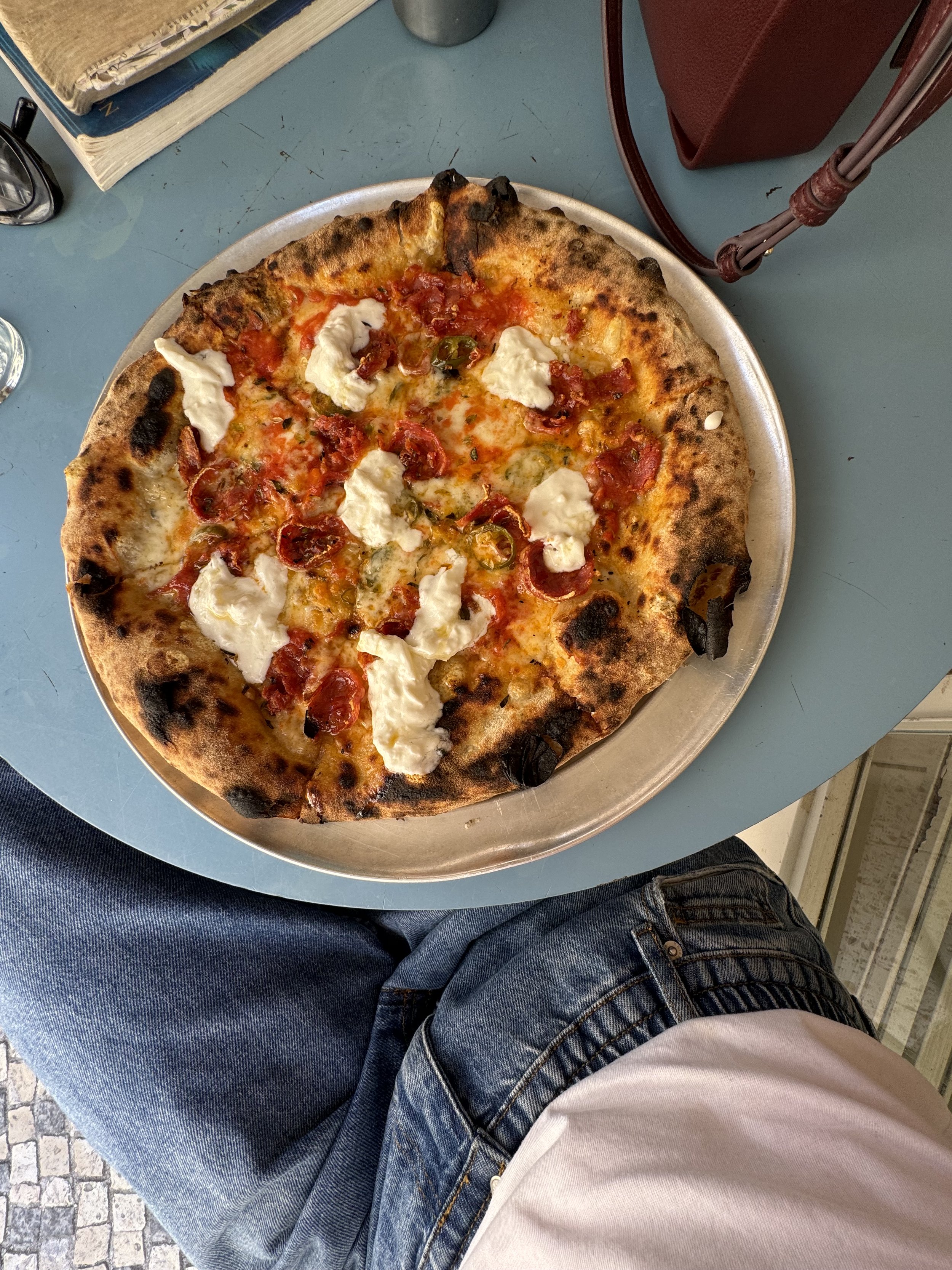 Neapolitan Pizza in the Heart of Lisbon: My Evening at Lupita