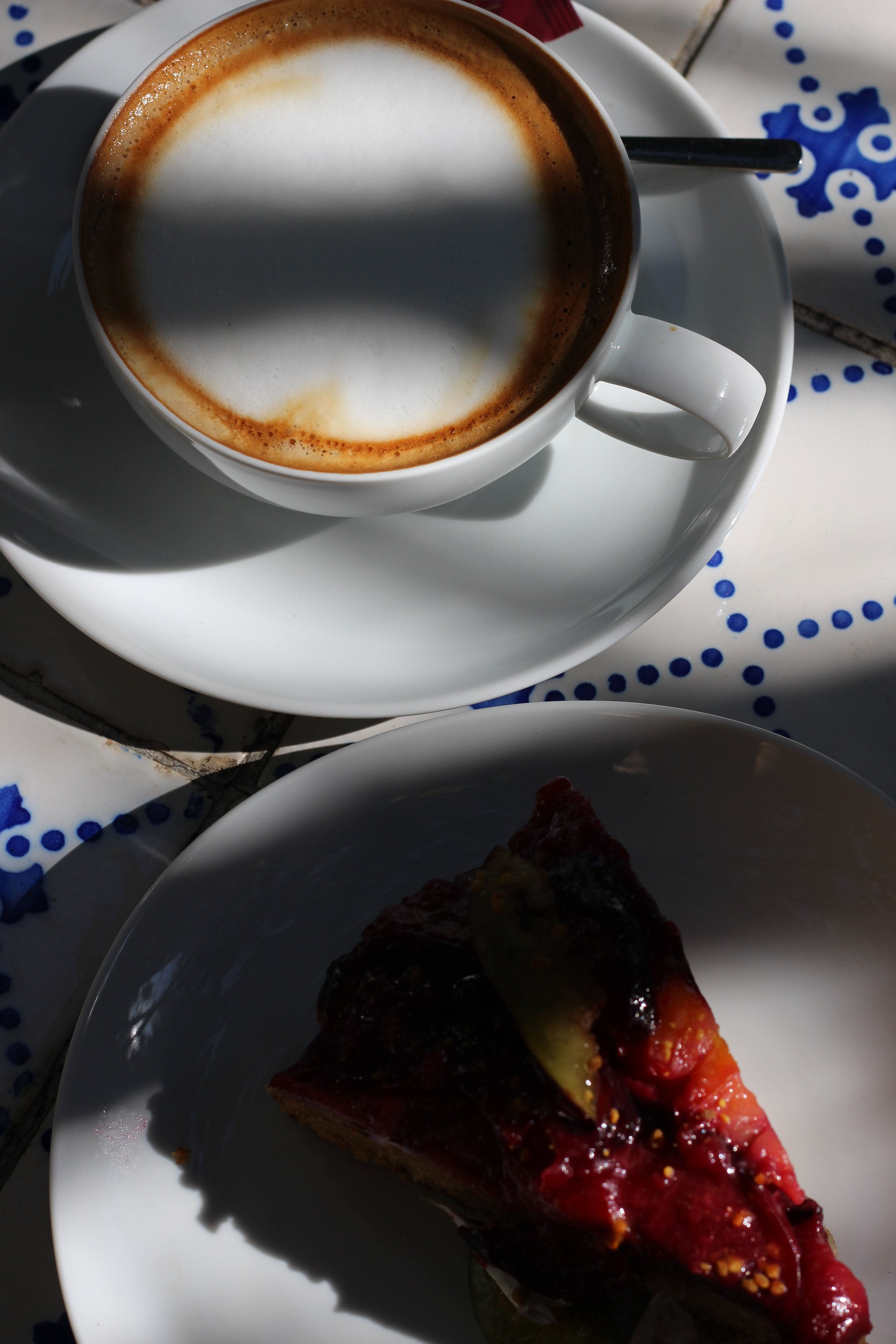Somewhere Special: ROSA ET AL – A Dreamy Spot in Porto’s Cedofeita Neighbourhood