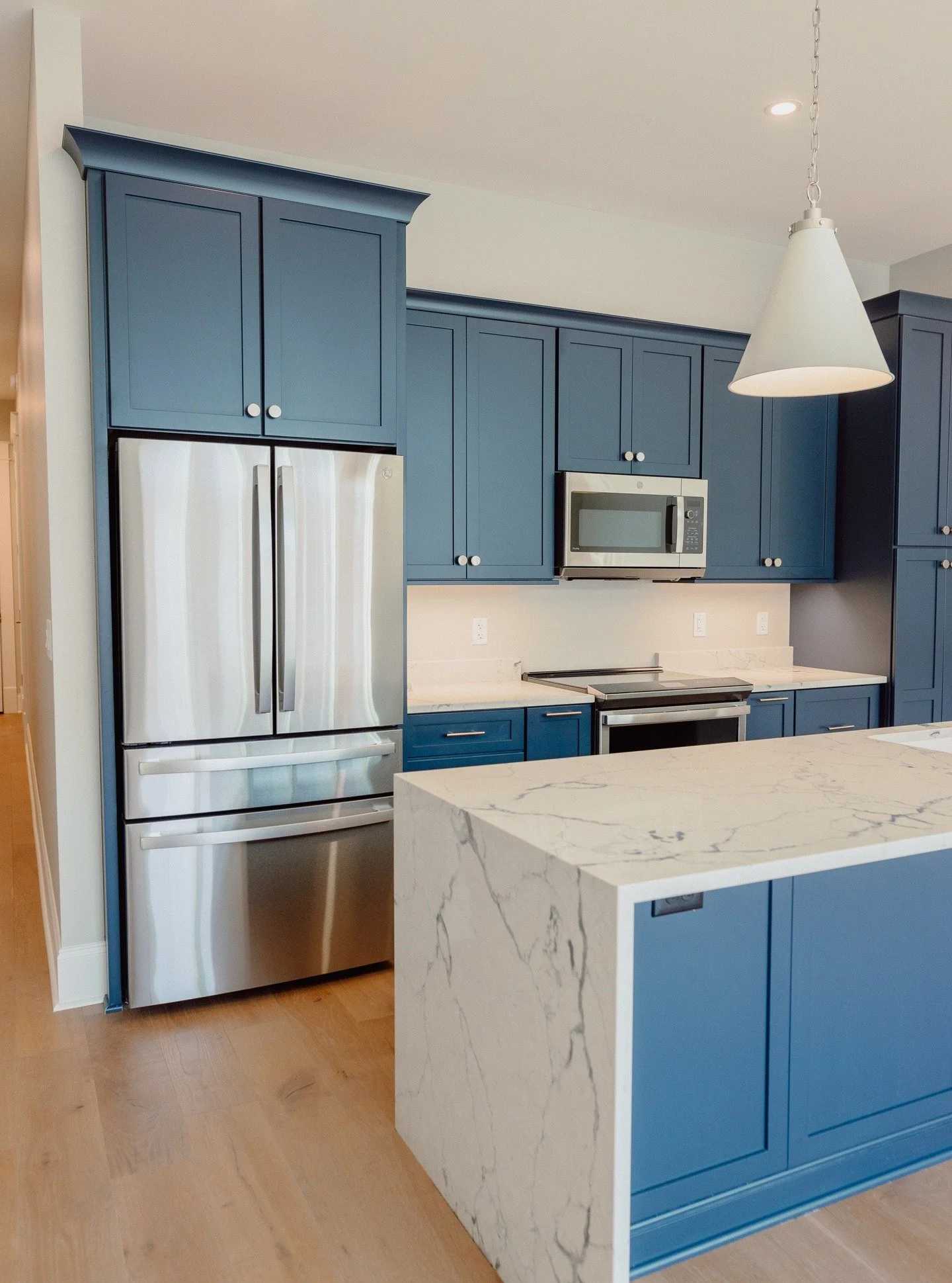 We&rsquo;re excited to share The Summer Place, a collection of stunning modern condos located in the heart of downtown Greeneville, TN. 

Architect: Fisher &amp; Associates 
Contractor: BurWil 
Interior Finishes: Inspire Business Interiors 
Photograp